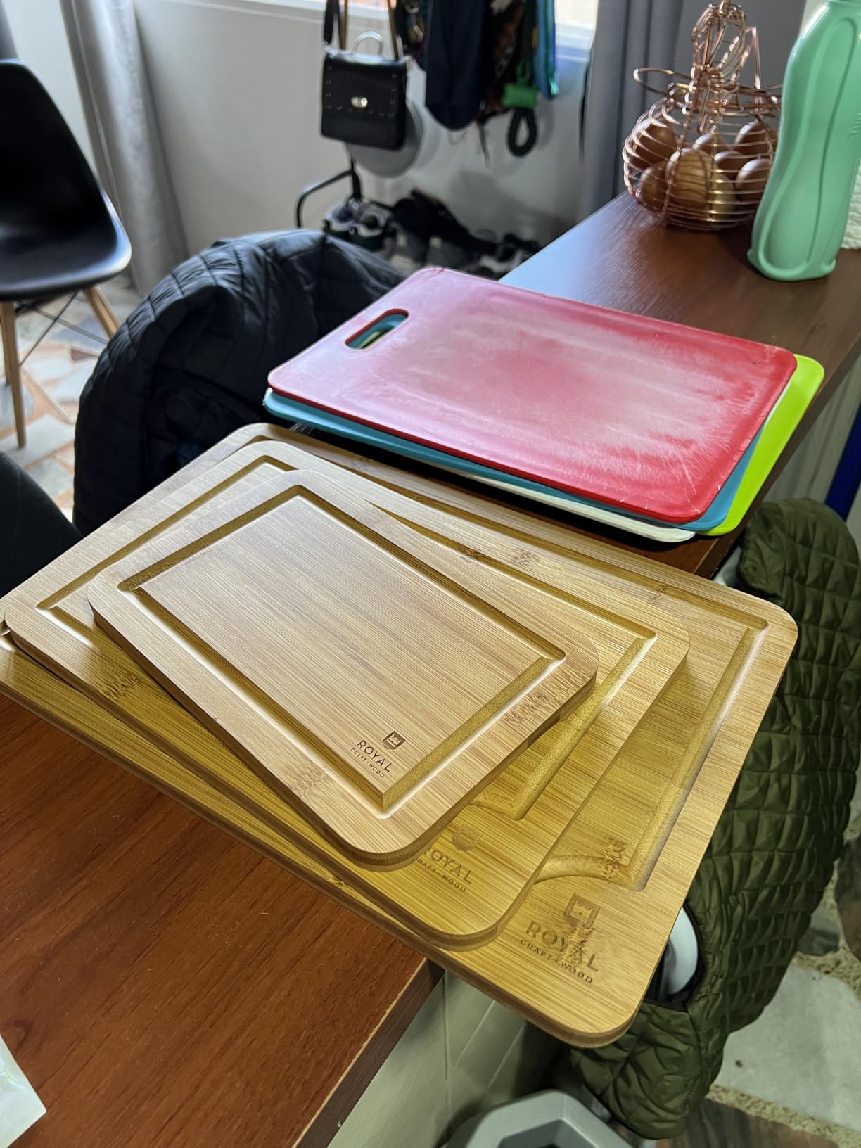 ROYAL CRAFT WOOD Wooden Cutting Boards for Kitchen Appliances - Non Toxic Bamboo Wood Cutting Board Set with Deep Juice Groove, Side Handles, Charcuterie & Butcher Block for Meat, Meal Prep & Serving customer photo 1