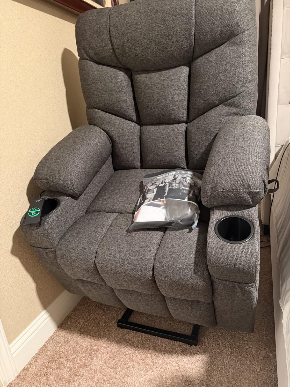 MCombo Power Lift Recliner Chair for Elderly, Fabric 7287 (Oatmeal, Medium) customer photo 1