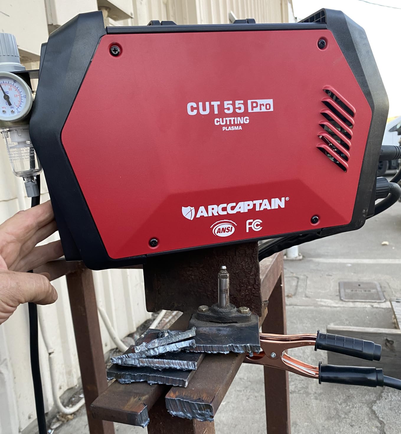 ARCCAPTAIN iControl CUT55 Pro Plasma Cutter Machine, 55Amp, 120V/240V customer photo 1