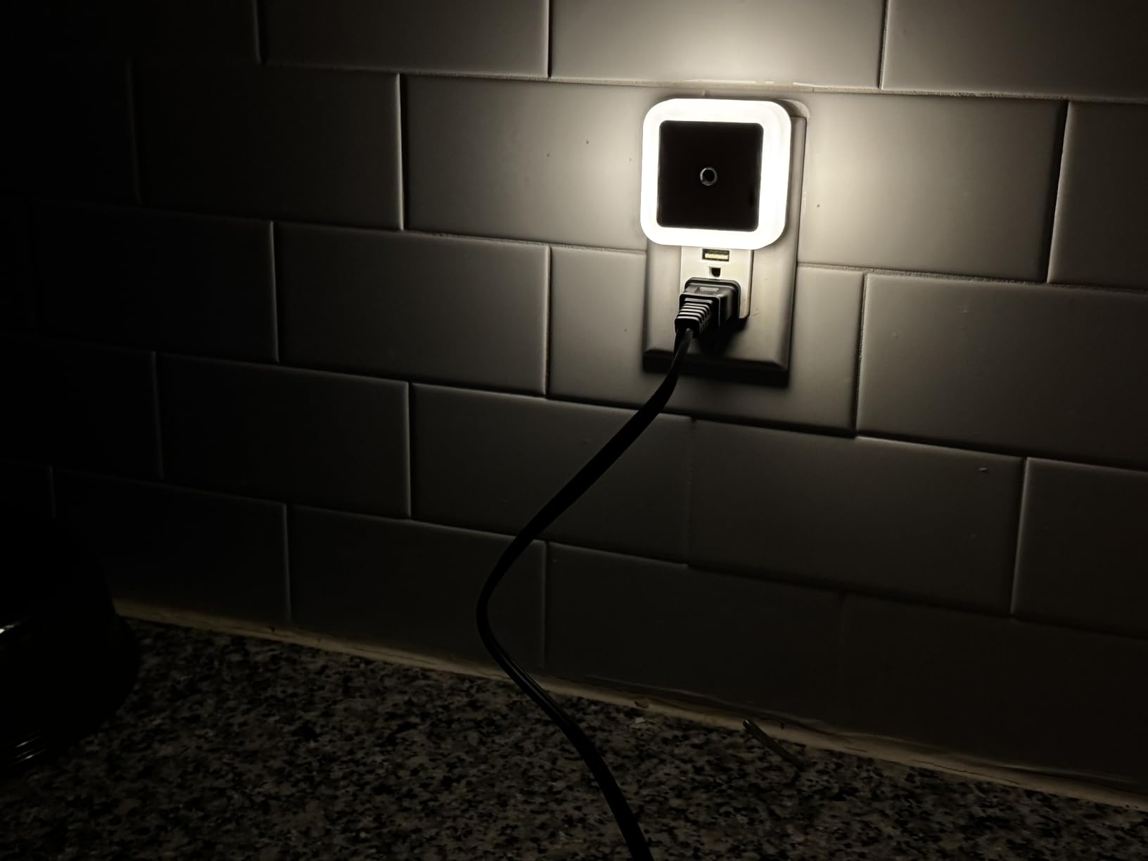 Sujeet Night Light, Night Lights Plug into Wall 8-Pack, Nightlight Plug in Night Light, Dusk to Dawn Night Lamp Led (Warm White) customer photo 1