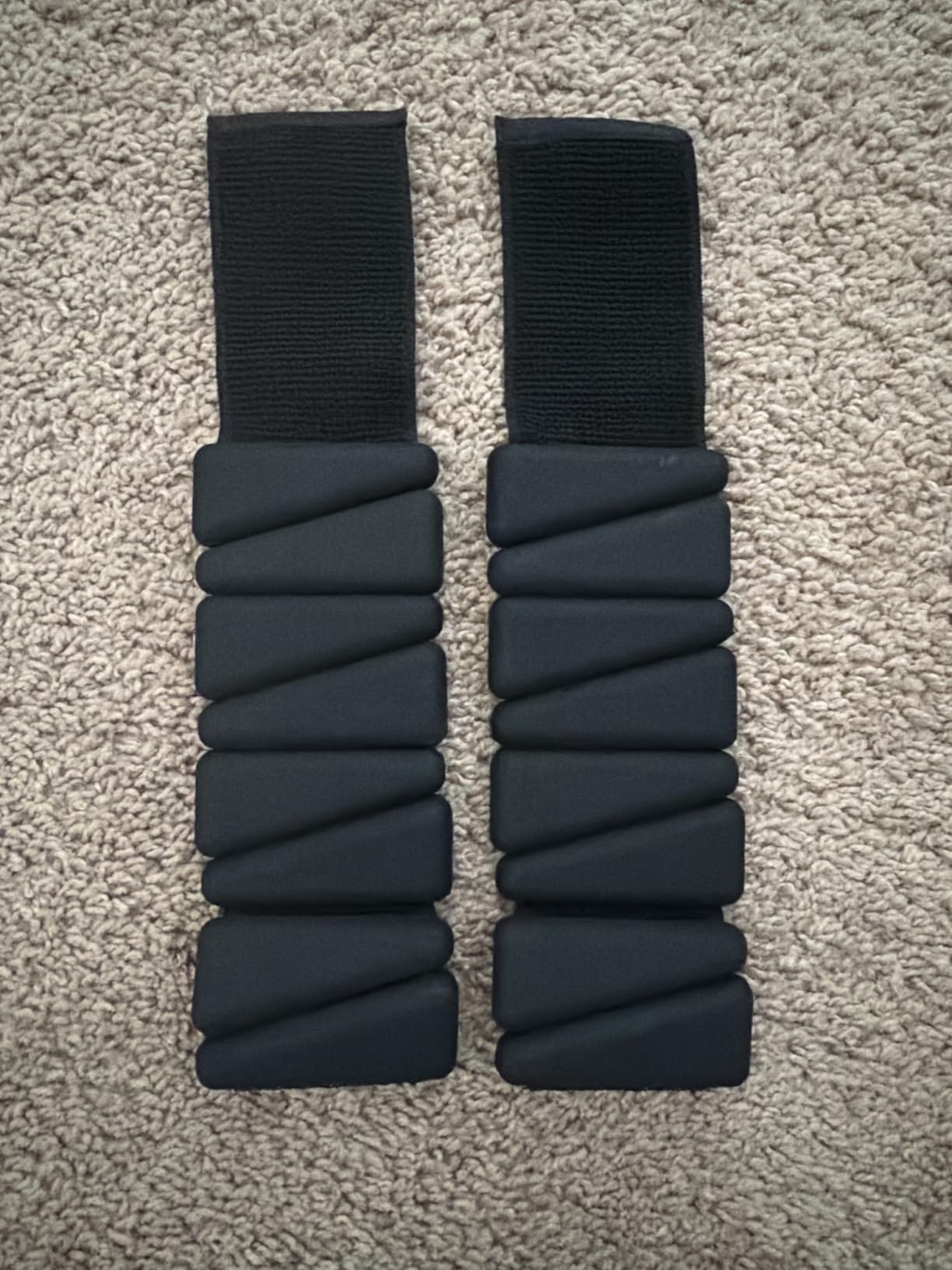 Wrist Weights, Ankle Weights for Women Men, Adjustable Wrist Weighted Bracelet for Home Gym Workout, Running, Yoga, Exercise, Strength Training customer photo 2