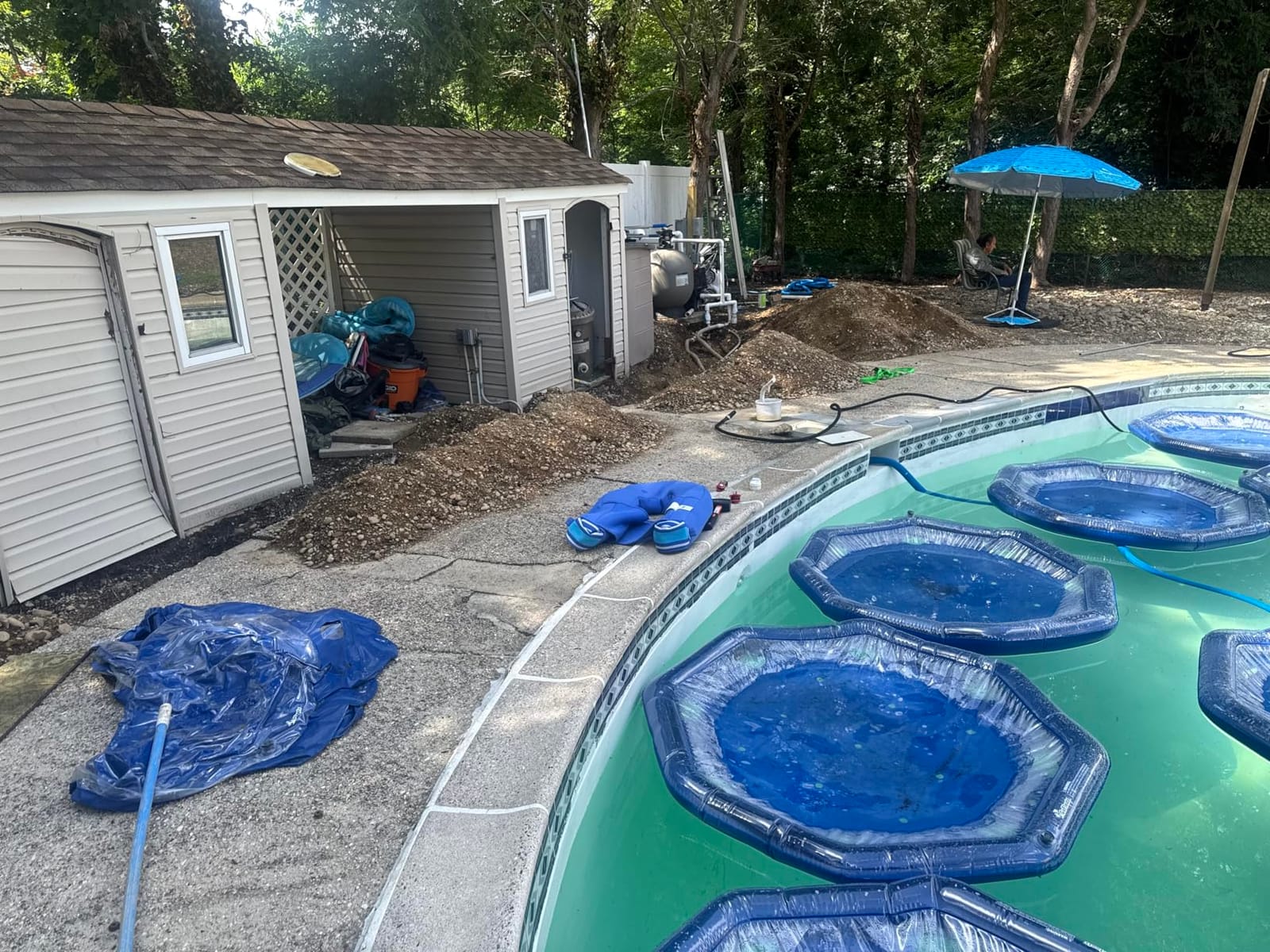 GoFloats V2 Inflatable Solar Pool Heaters for Affordable Pool Heating and Insulation - 3 Pack customer photo 2