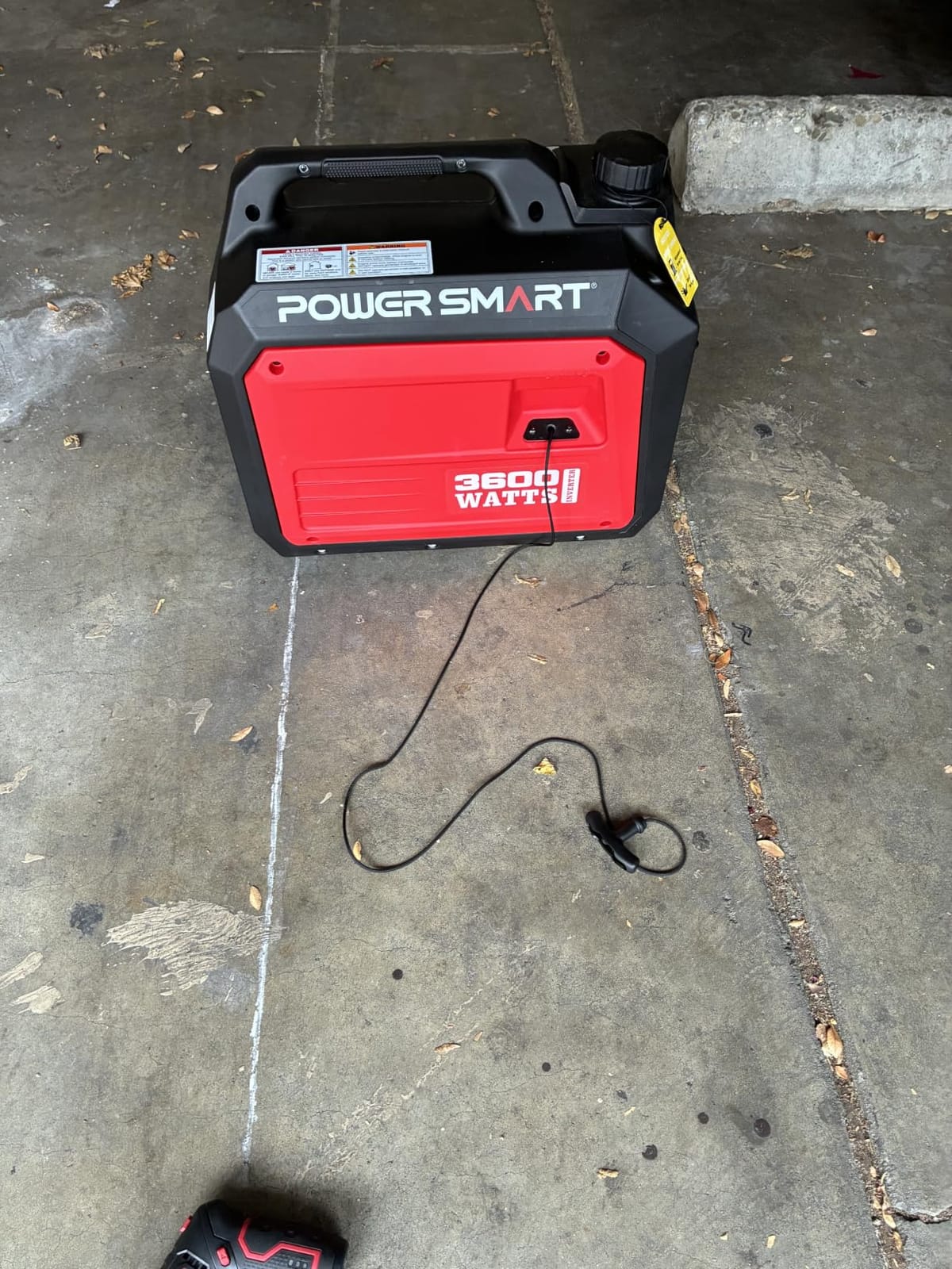PowerSmart 2500 Watt Portable Inverter Generator for Camping customer photo 2
