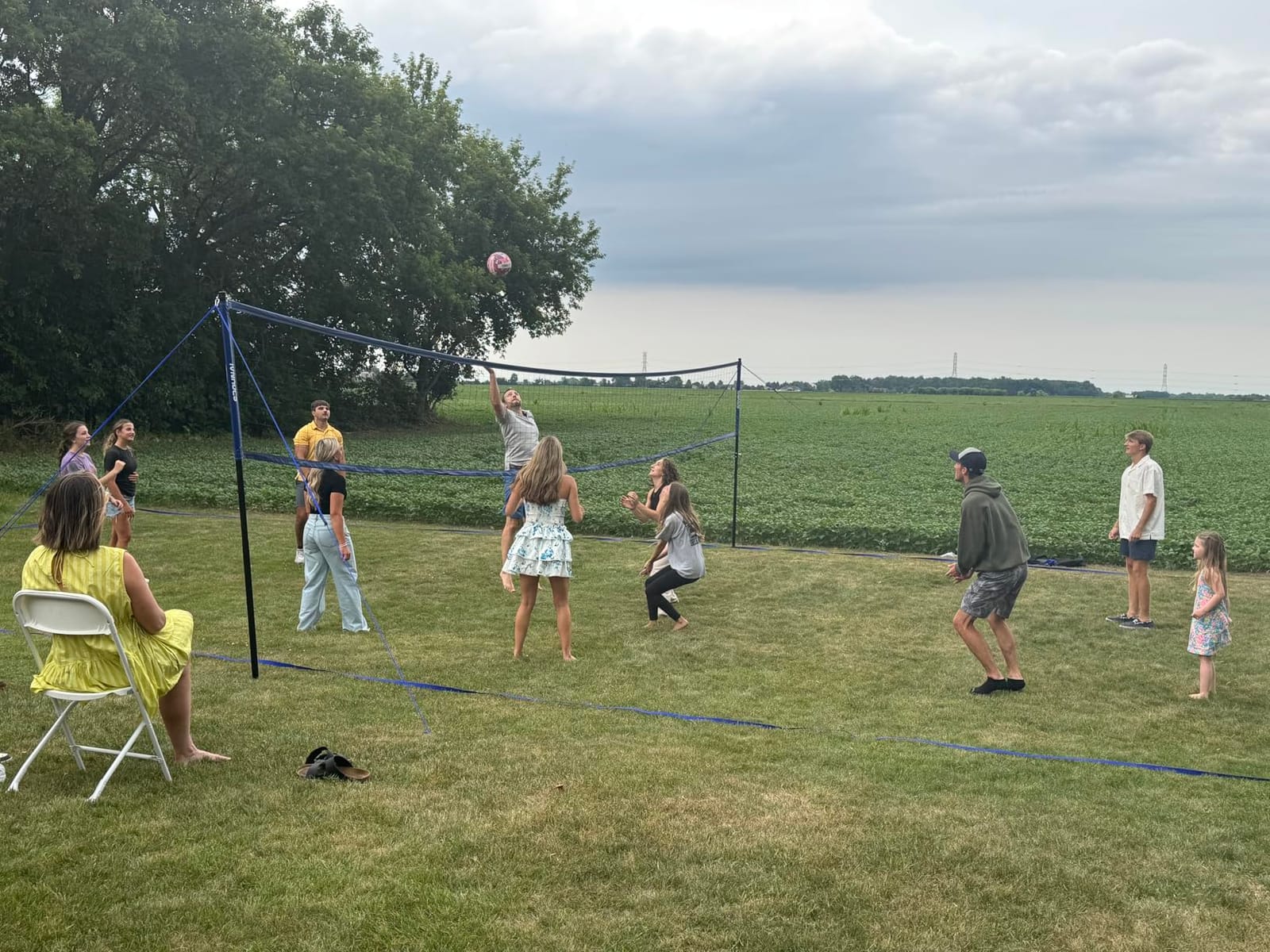 SPOYNAL 32FT Outdoor Portable Volleyball Net Set, Adjustable Height & Winch customer photo 1