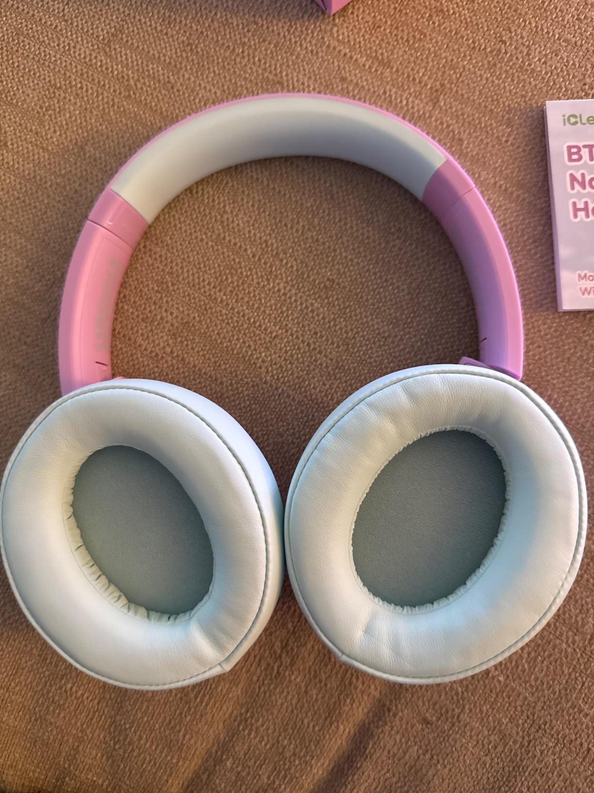 iClever BTH26 Active Noise Cancelling Headphones for Kids, 60H Playtime customer photo 2