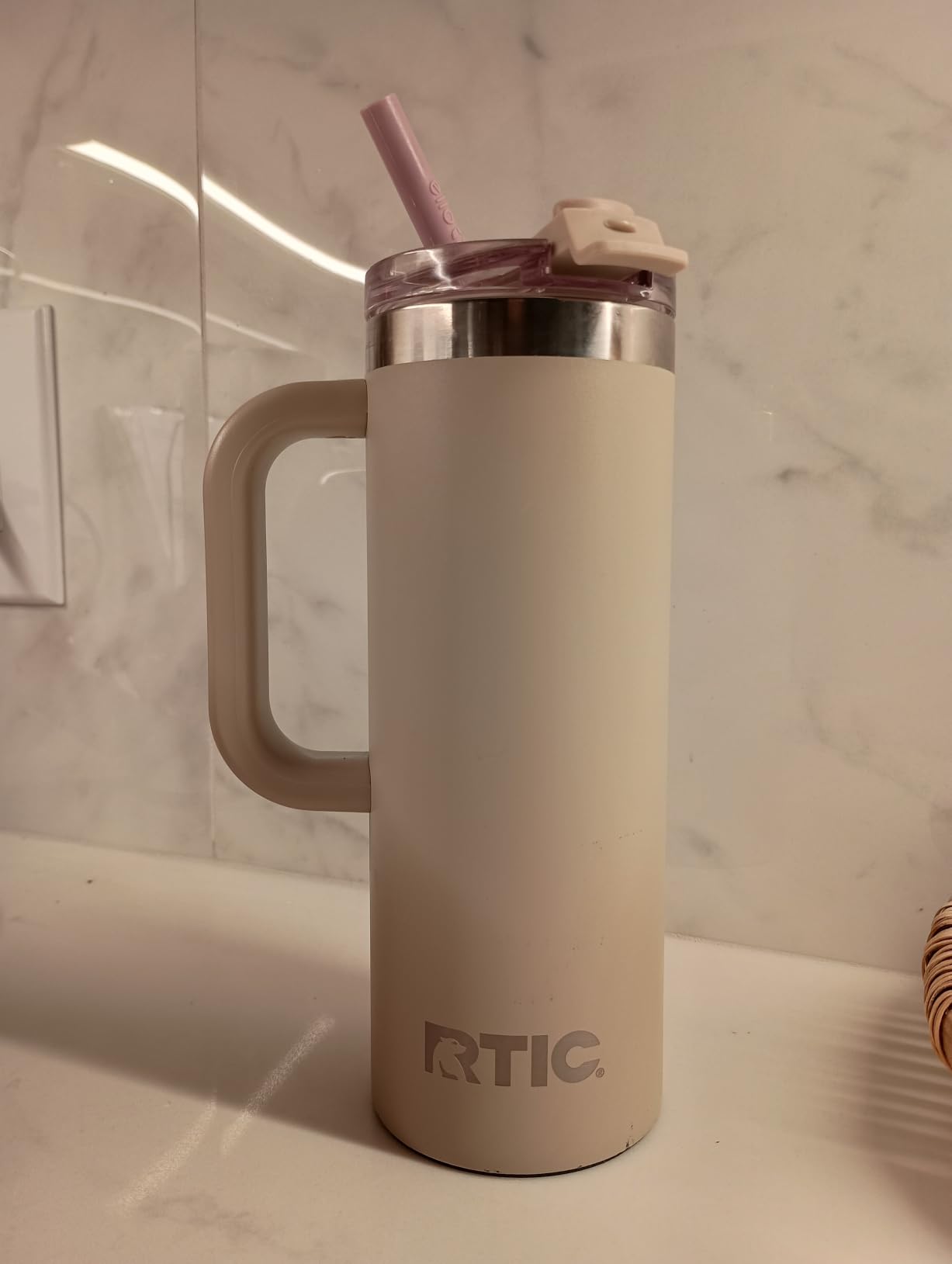 RTIC 20oz Road Trip Travel Mug with Lid and Handle, Ceramic Lined, Black customer photo 2