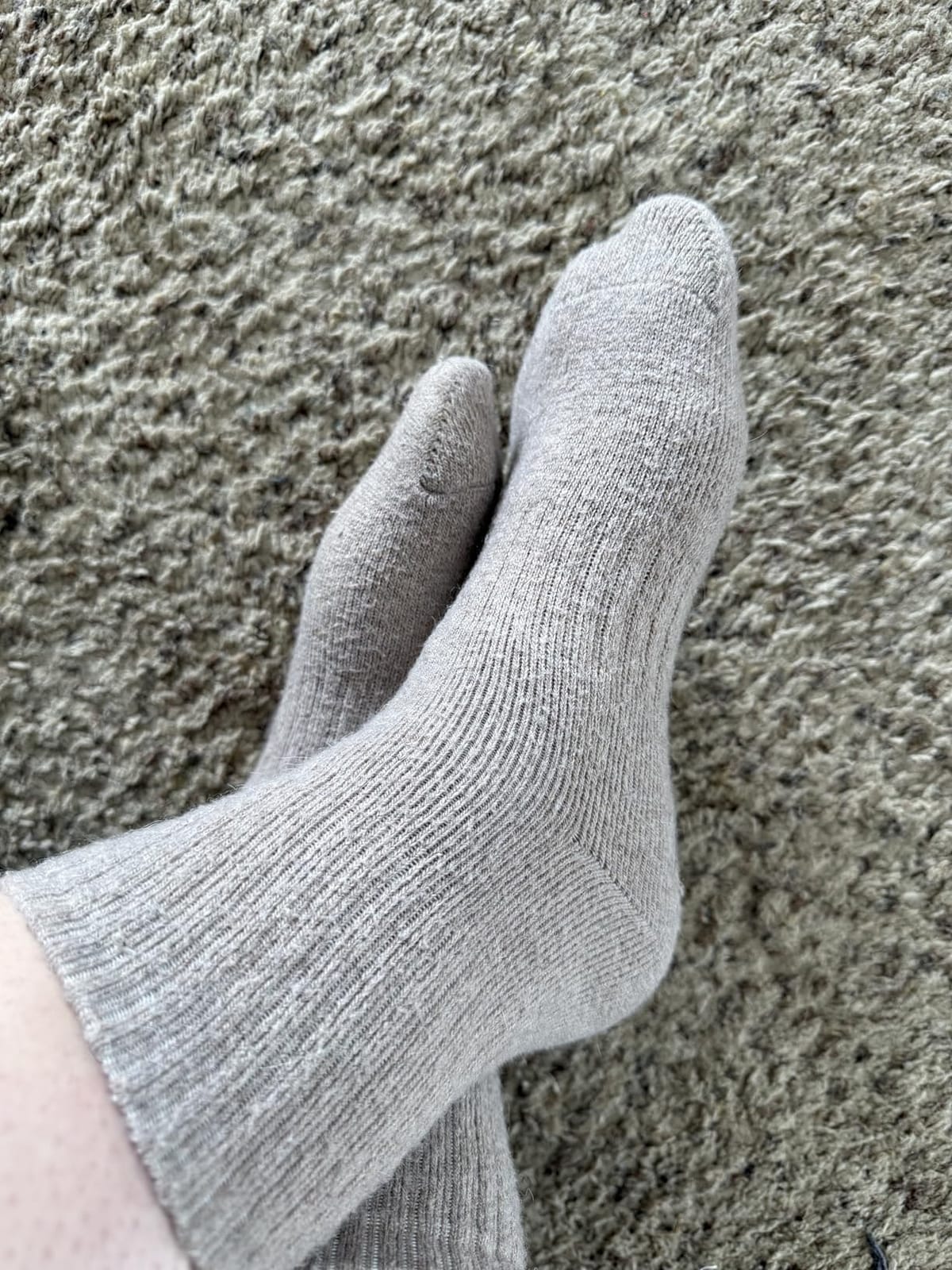 MOGGEI 5 Pairs Womens Merino Wool Socks Hiking Warm Winter Thick Thermal Crew Cozy Cabin Ladies Gift Comfy Boot Work Socks customer photo 1