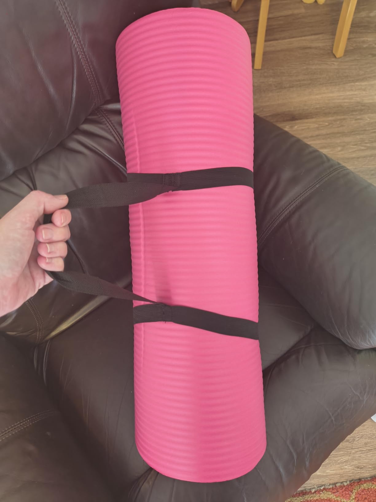 Amazon Basics Extra Thick Exercise Yoga Mat with Carrying Strap customer photo 1