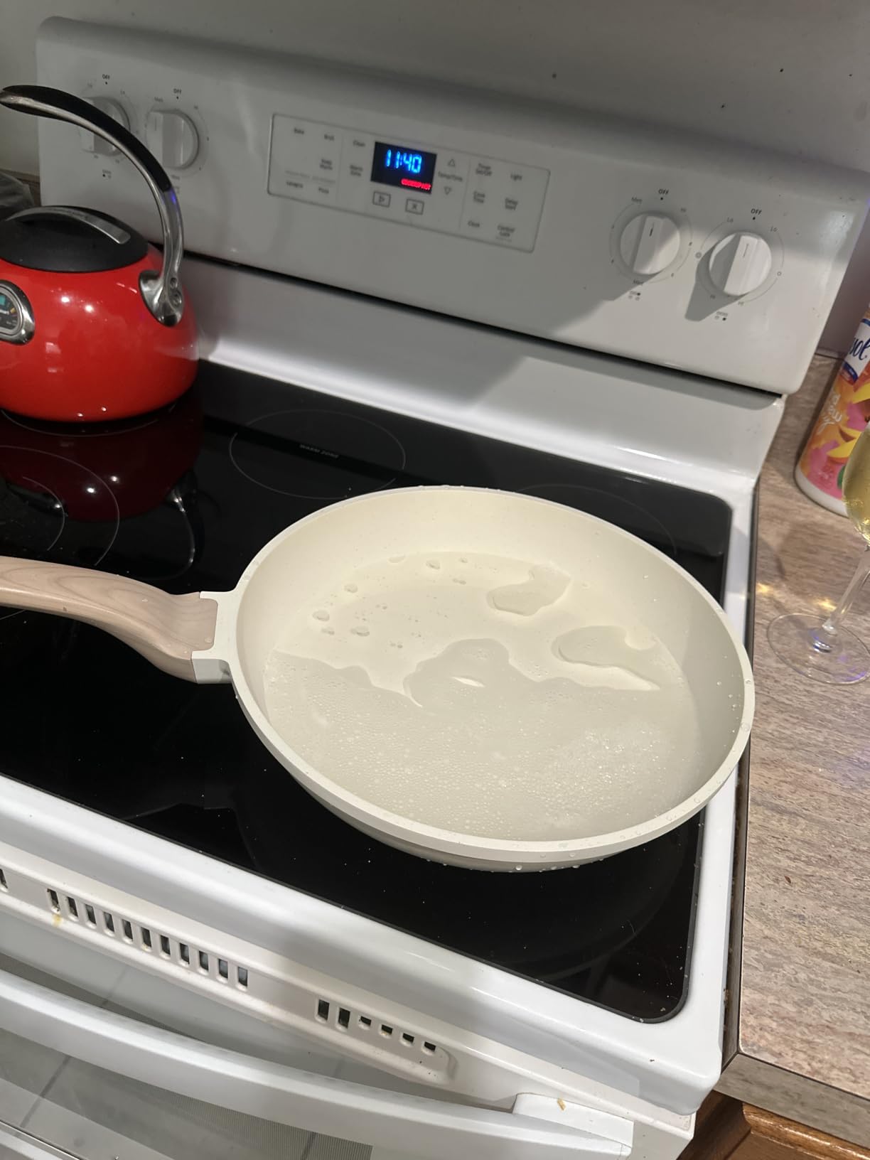 CAROTE 12 Inch Classic Granite Non Stick Black Frying Pan, PFOA-Free customer photo 2