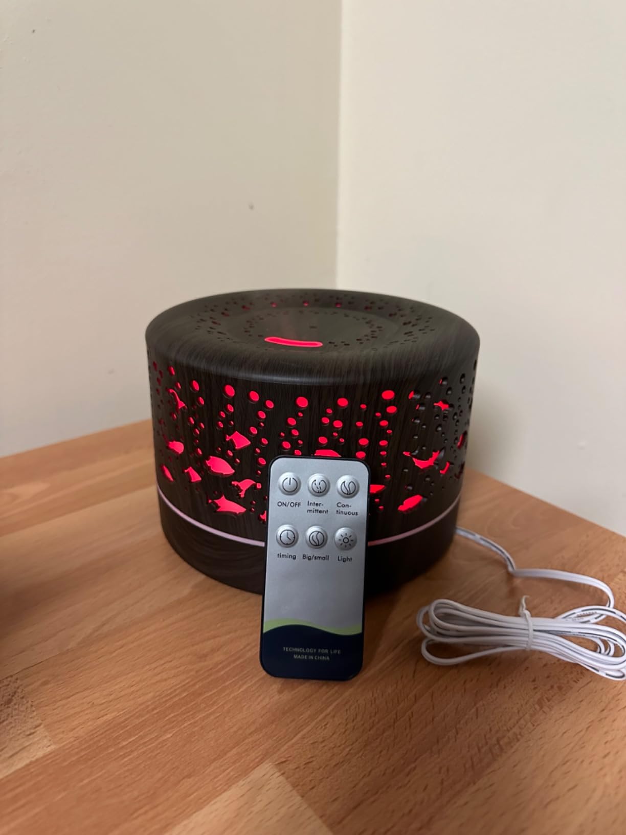 600ml Essential Oil Diffuser for Large Room, 20H Long Lasting Aromatherapy customer photo 2