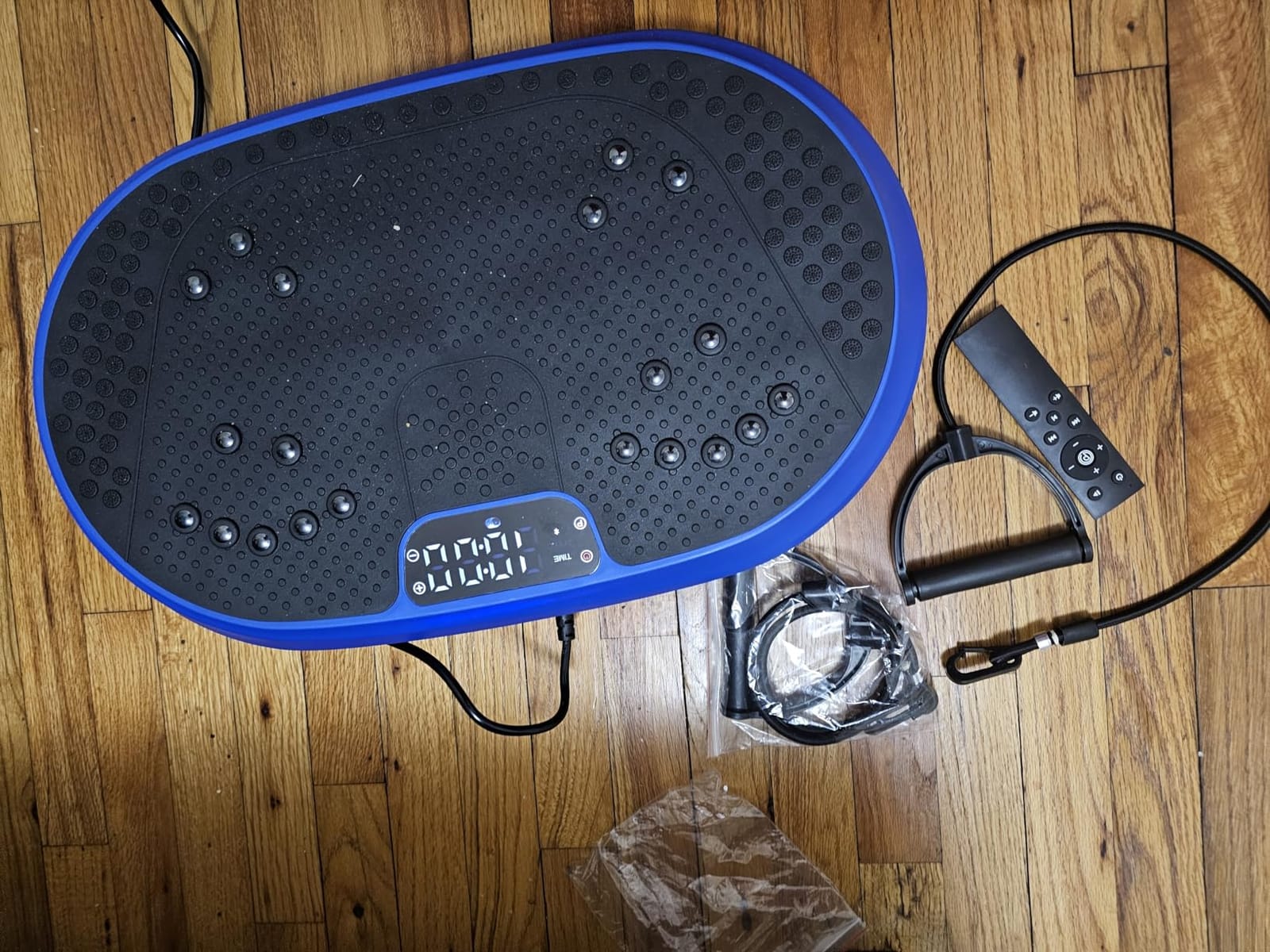 HVX Vibration Plate Exercise Machine 450 lbs Capacity Lymphatic Drainage customer photo 1