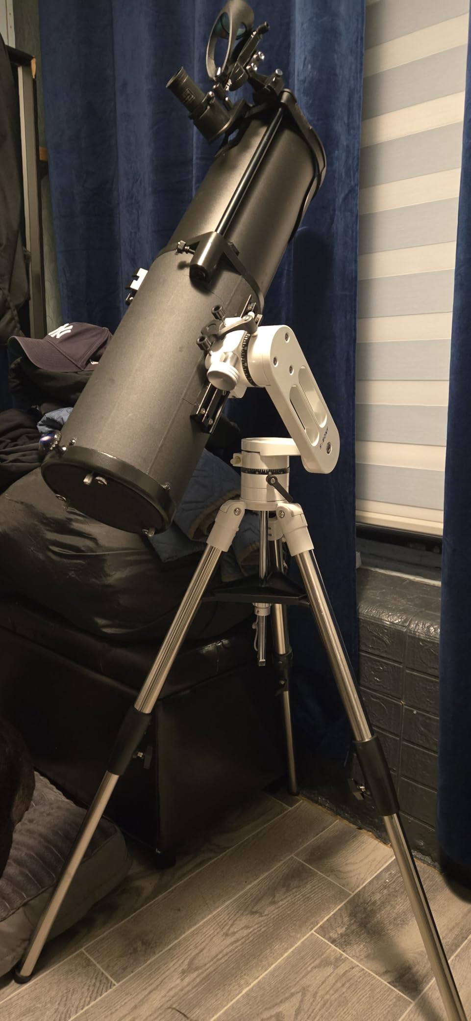 SVBONY SV225T Telescope Tripod, Extendable Aluminum Astronomical Tripod customer photo 1