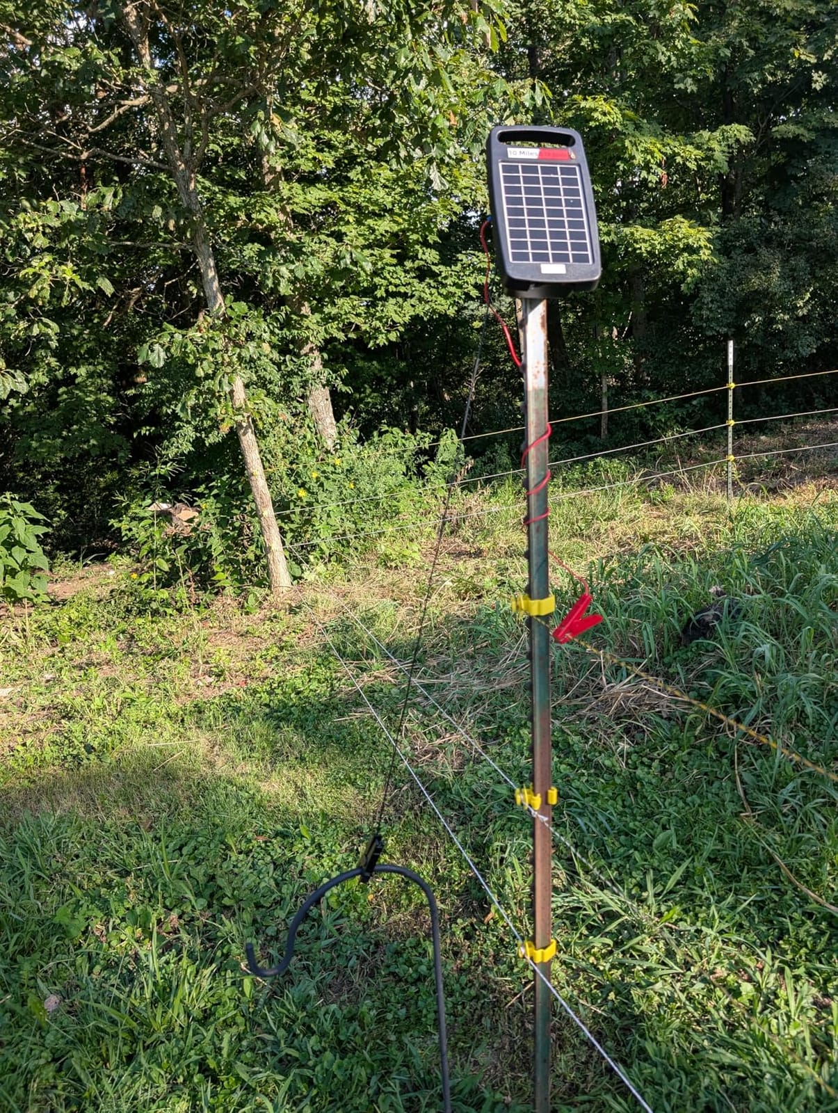 5 Miles Solar Powered Electric Fence Charger, 0.11J Portable for Livestock customer photo 1