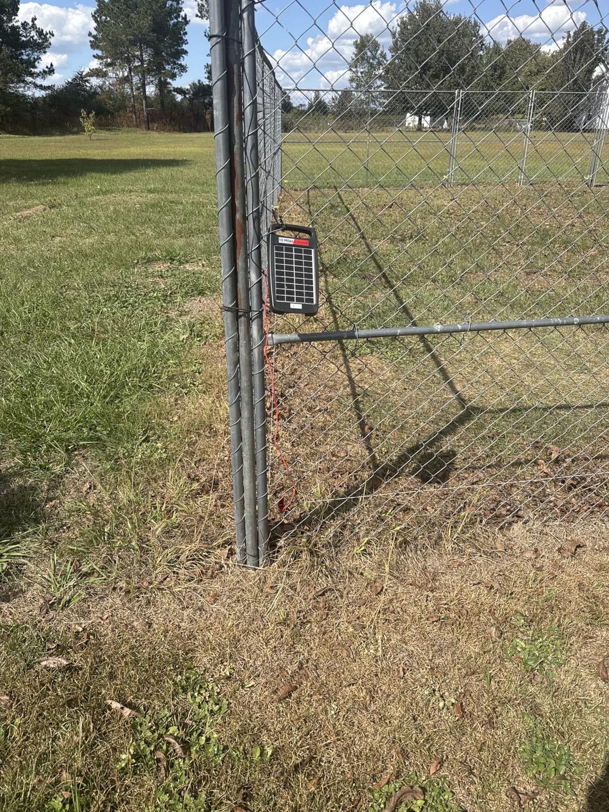 5 Miles Solar Powered Electric Fence Charger, 0.11J Portable for Livestock customer photo 2