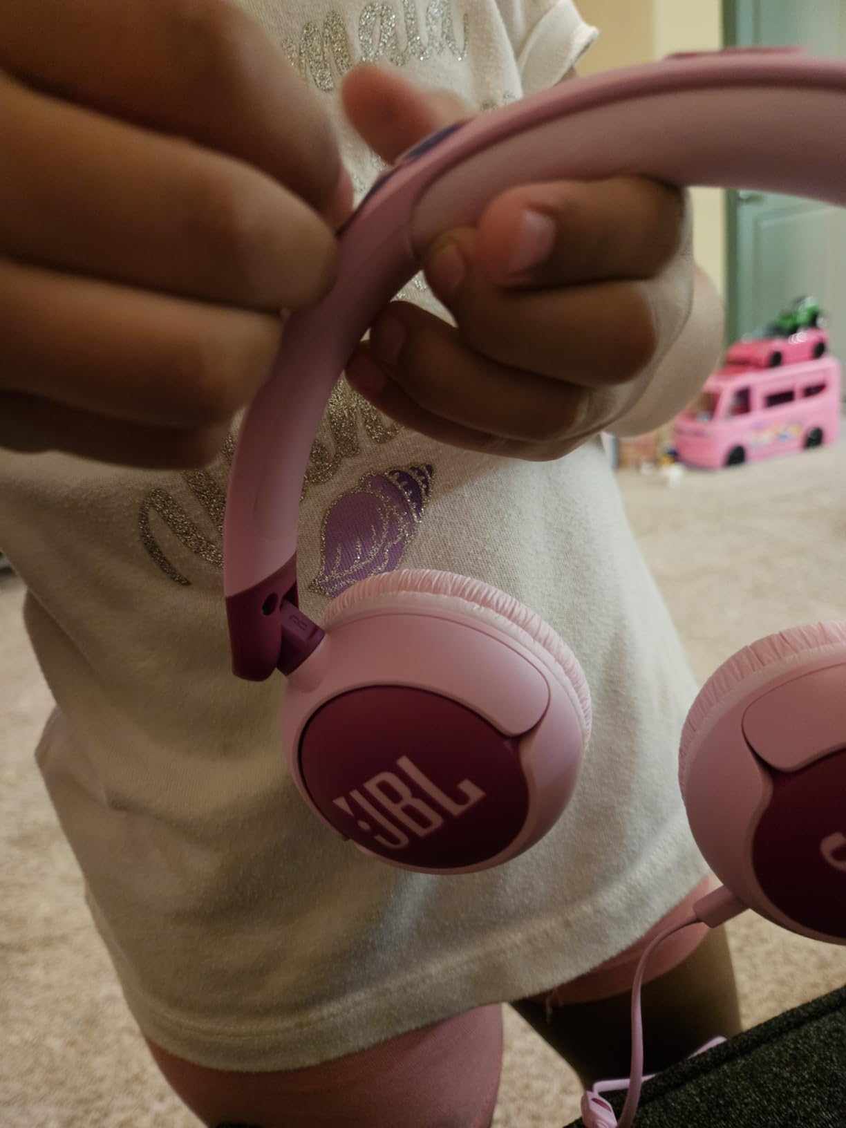 JBL Junior 320 Kids Headphones, Wired, Volume-Limited - Blue customer photo 2