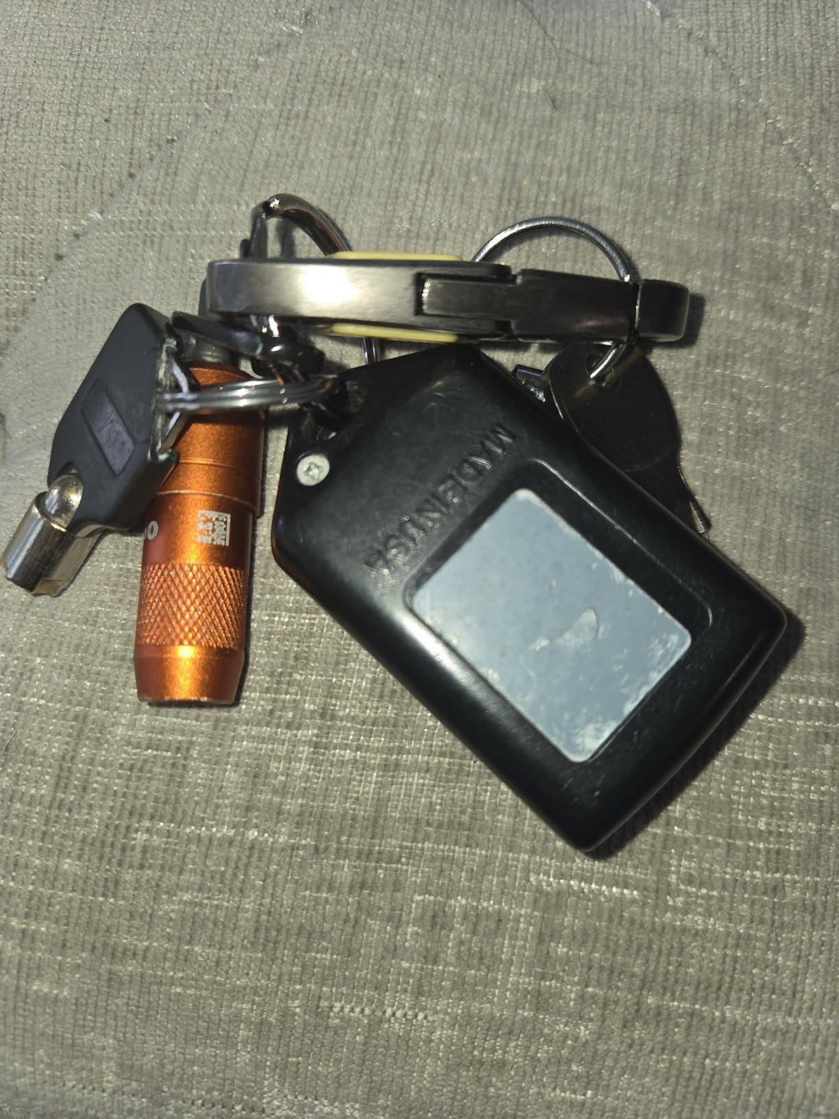 OLIGHT IMINI 2 Rechargeable EDC Keychain Mini Flashlight Dream Blue customer photo 2