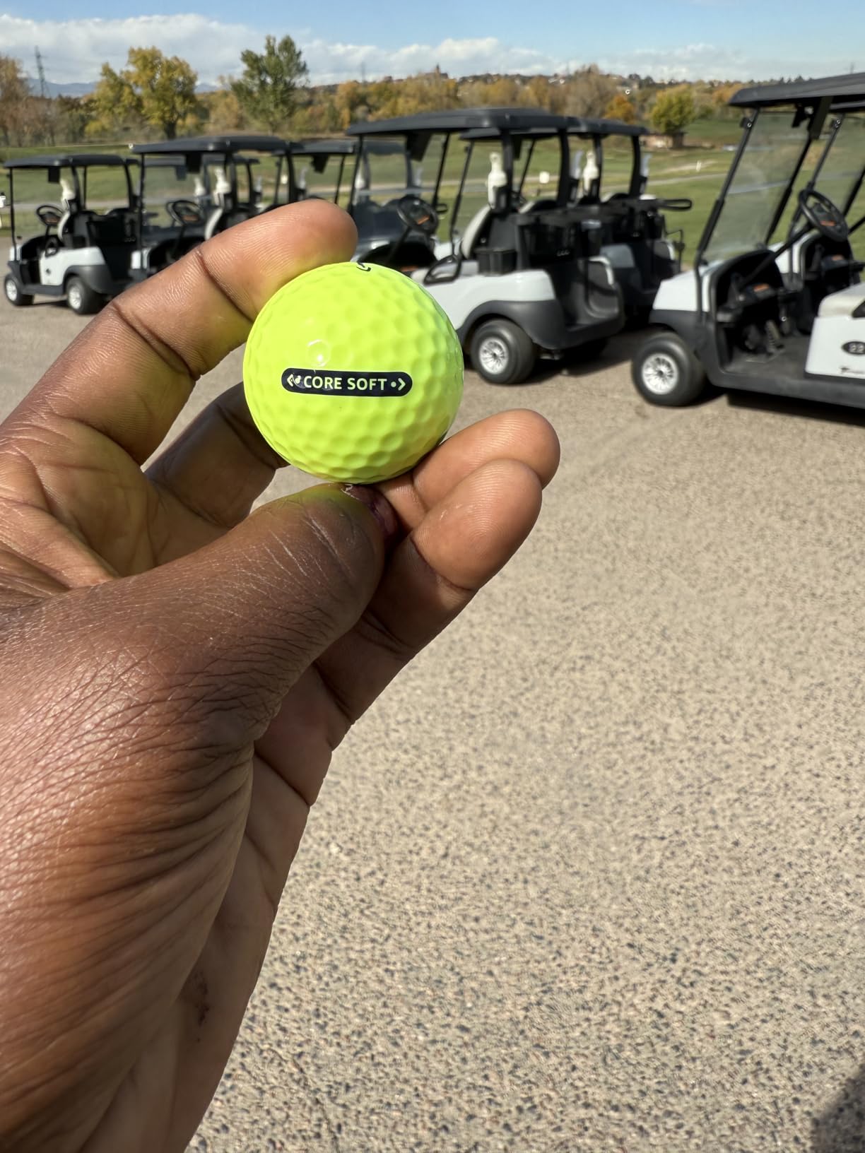 Amazon Basics Core Soft Golf Balls, Low Compression, Side Stamp Alignment customer photo 2