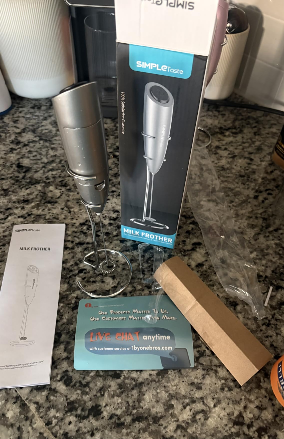 SIMPLETASTE Rechargeable Milk Frother Handheld Dual Coil Whisk Head Mixer customer photo 1