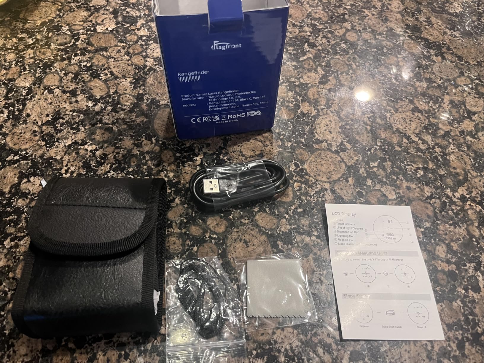 Golf Rangefinder with Slope, 1000 Yards Range Finder Golf, 6X Magnification, Flag Locking Vibration, Rechargeable Laser Range Finder customer photo 2
