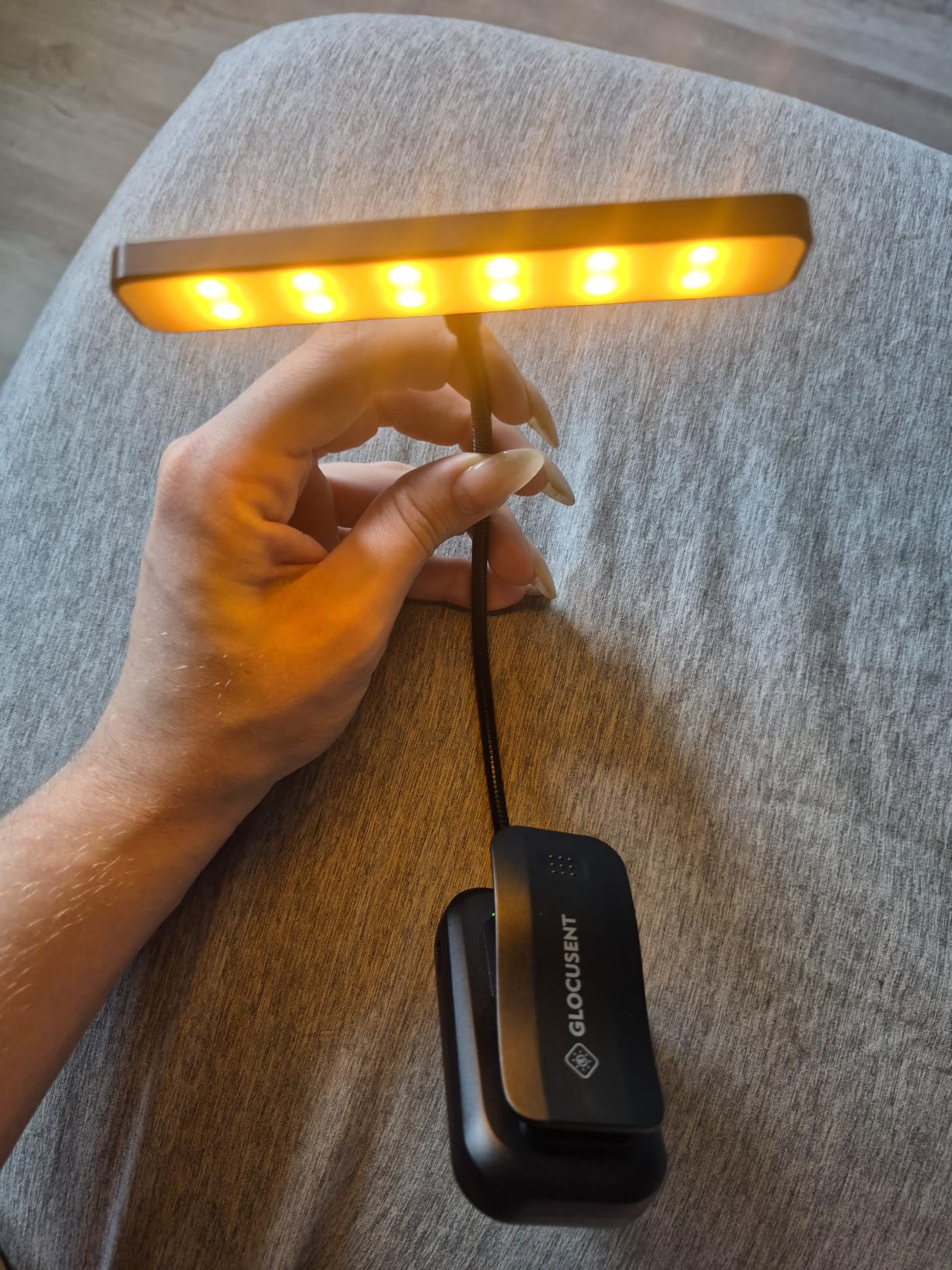 Glocusent 26 LED Reading Lights for Books in Bed, Ideal Gifts for Reader customer photo 1
