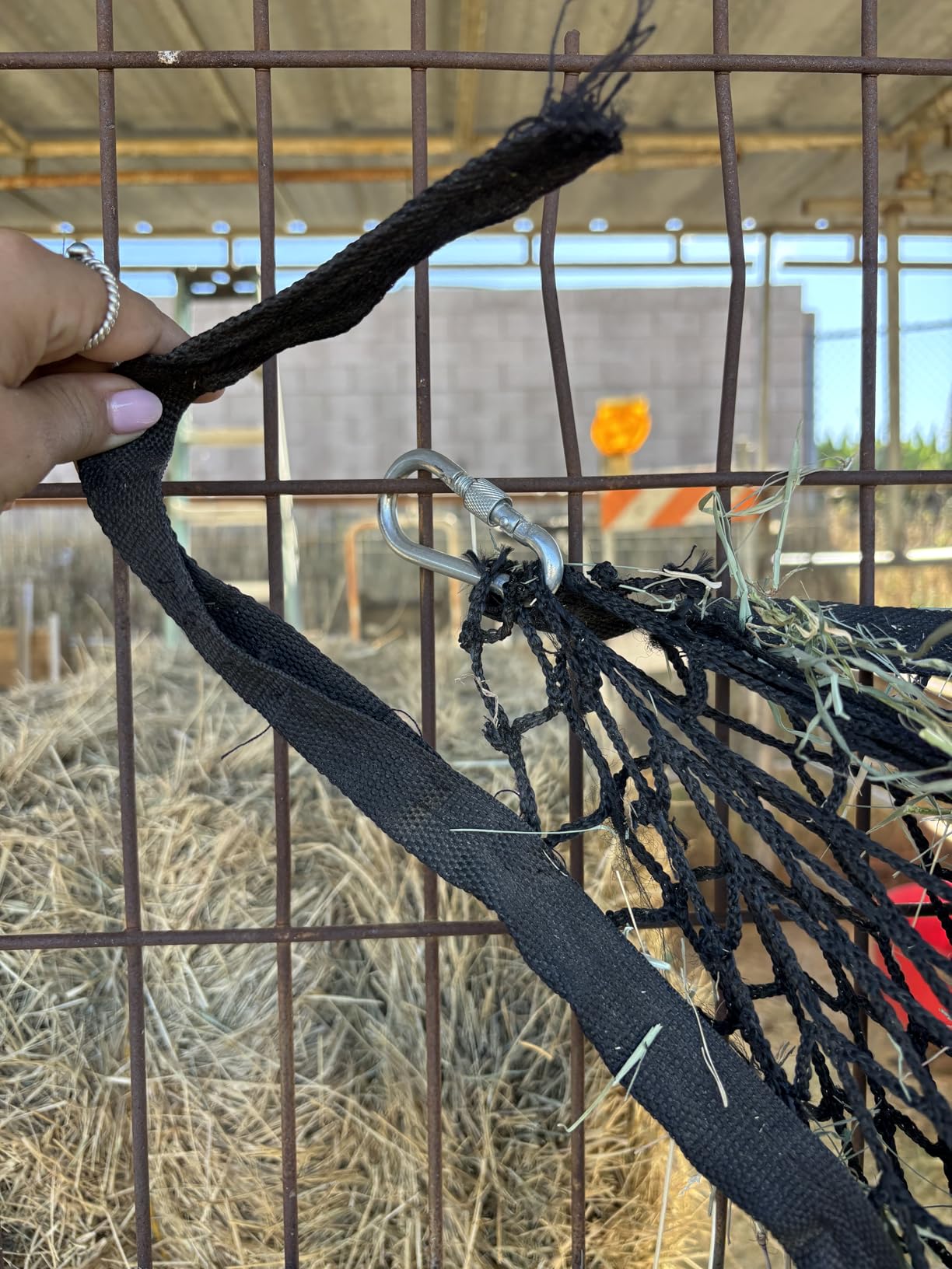 Slow Feed Hay Nets for Horses, Large Capacity Hay Bags, 4 Pack customer photo 2