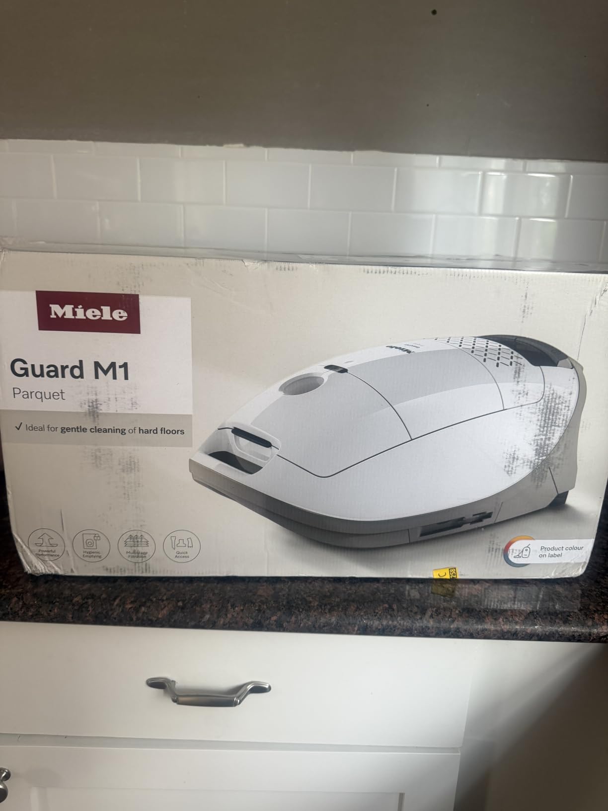 Miele Guard M1 Parquet XL Bagged Canister Vacuum for Hard Floors customer photo 2