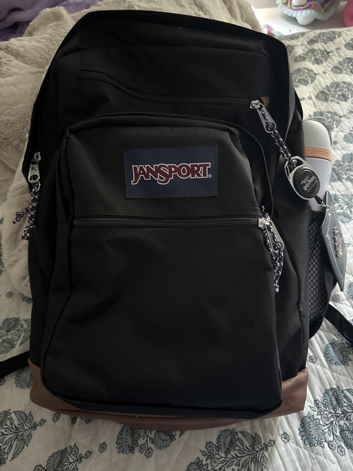 JanSport 34L Cool Backpack – 15-inch Laptop Sleeve, Grounded Grey customer photo 1