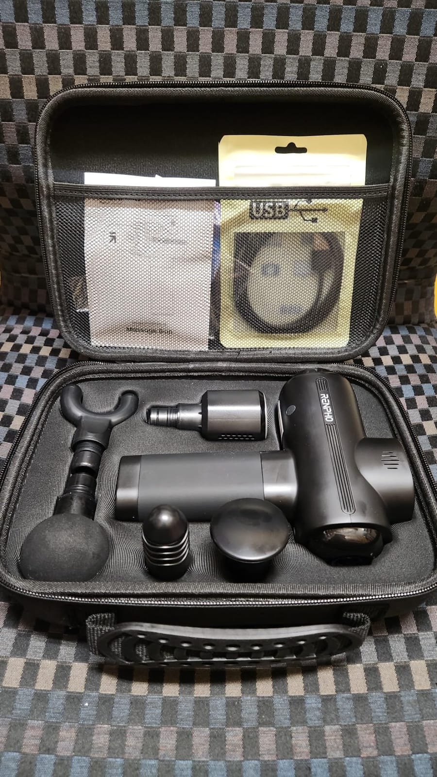 RENPHO Mini Thermacool Massage Gun with Heat and Cold, Pocket-Sized, Small customer photo 2