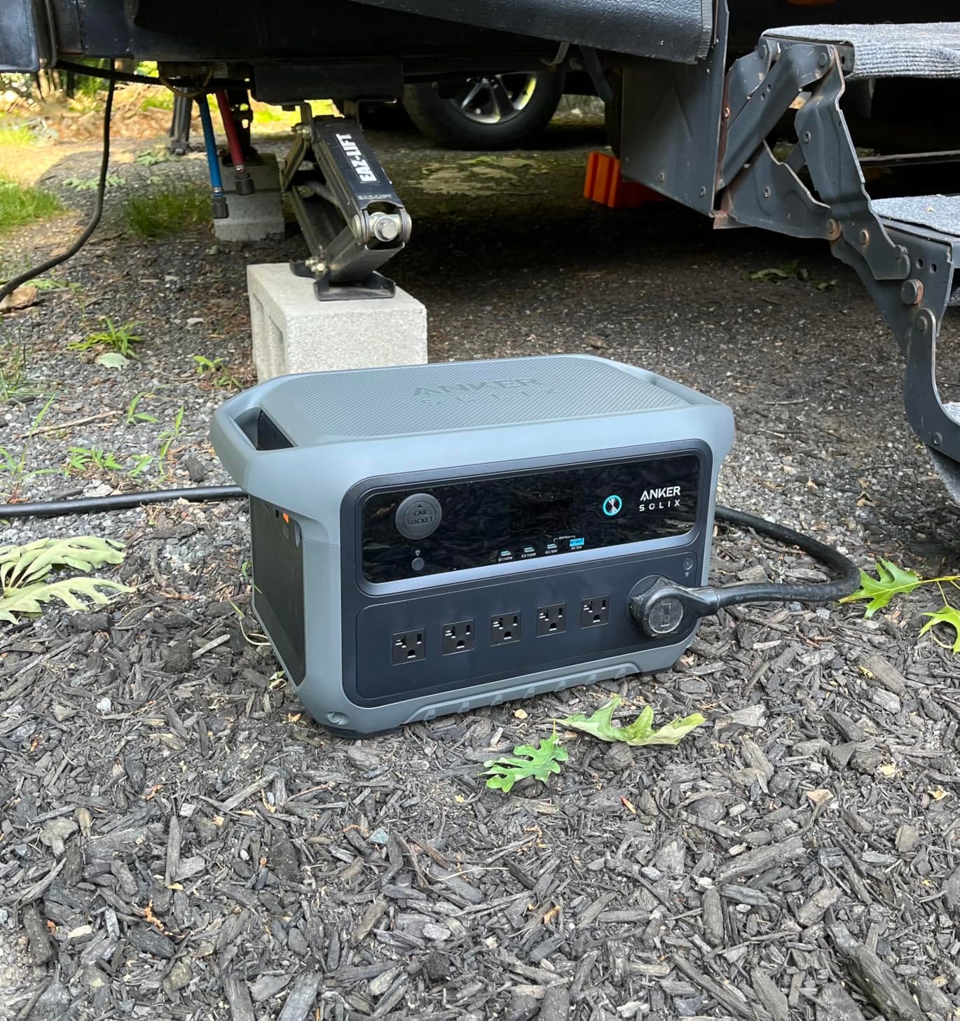 Anker SOLIX C2000 Gen 2 Portable Power Station, 2,048Wh, 2,400W, Camping customer photo 1