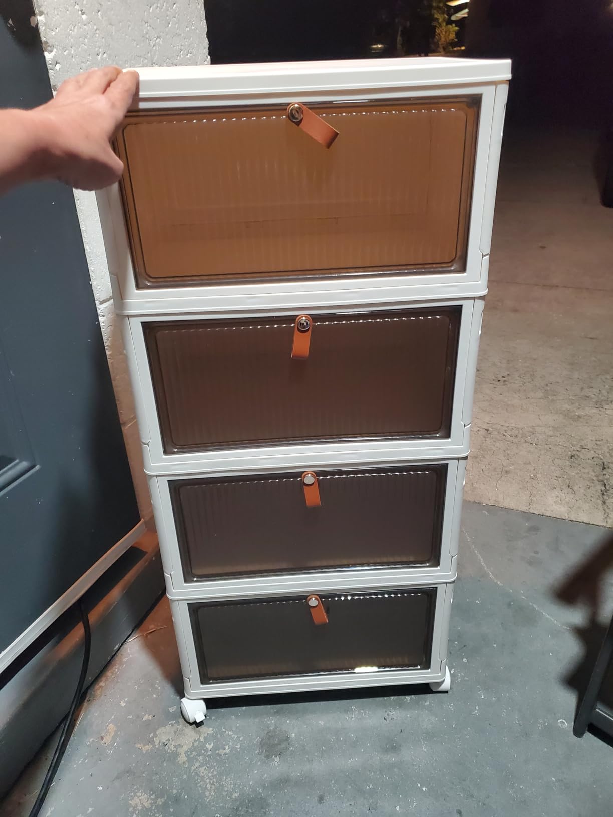 YFXCVSL 4 Tier Plastic Storage Bins with Lid 32QT, Stackable Storage Bins customer photo 1
