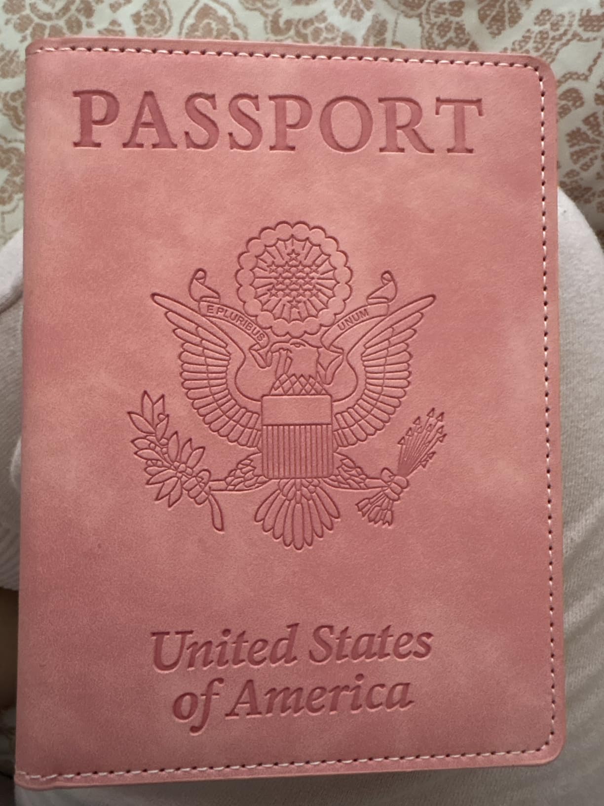 Sizobi Neck Wallet for Traveling Women Men, RFID Blocking Passport Holder customer photo 2