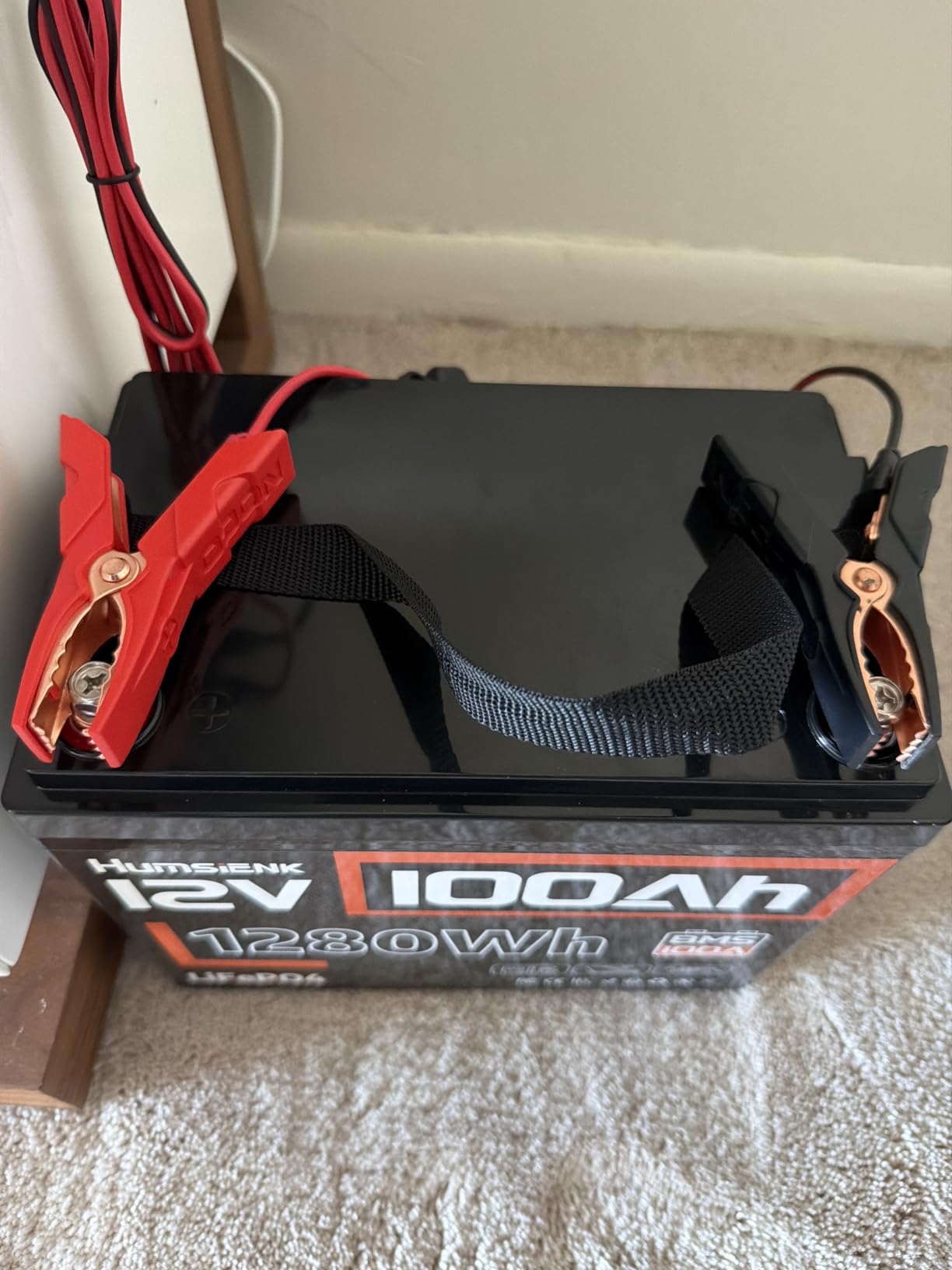 HumsiENK 12V 100Ah LiFePO4 Lithium Battery with Bluetooth (Group 24), 15000+ Deep Cycles Battery, Built-in 100A BMS & Low-Temp Protection, Max. 1280 Energy for RV/Boat/Off-Grid/Home Backup | 15000+ Deep Cycles, Built-in 100A BMS & Low-Temp Protection, Energy for RV/Boat/Off-Grid/Home Backup, Lithium Iron Phosphate customer photo 2