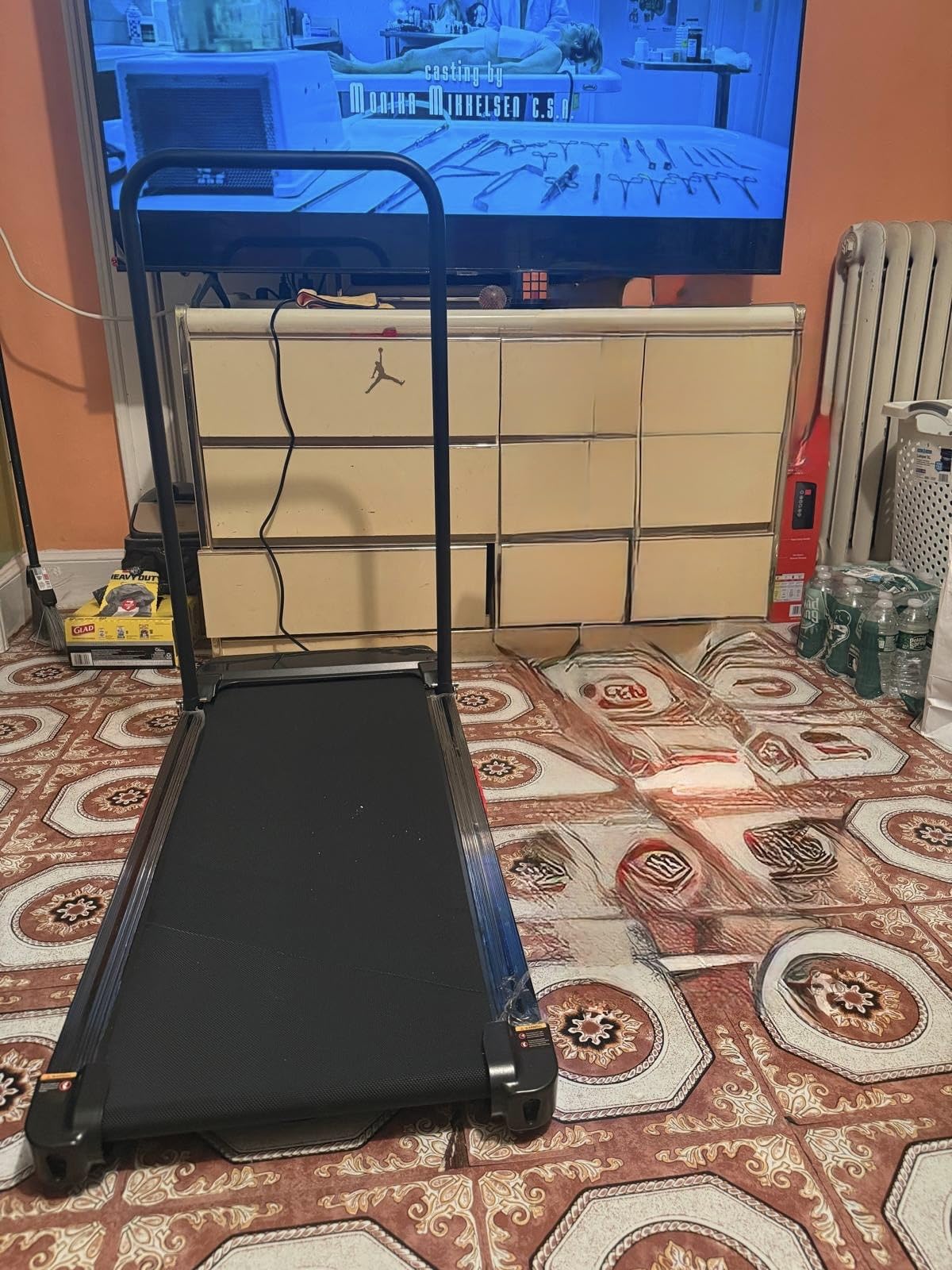 KASSADIN Electric Walking Pad Treadmill with Handle Bar Incline for Home, Portable Walking Pad Treadmill with Handles for Home Small, 3.0HP Mini Under Desk Treadmill for Exercising, 0.6-7.6MPH, 350LB customer photo 2