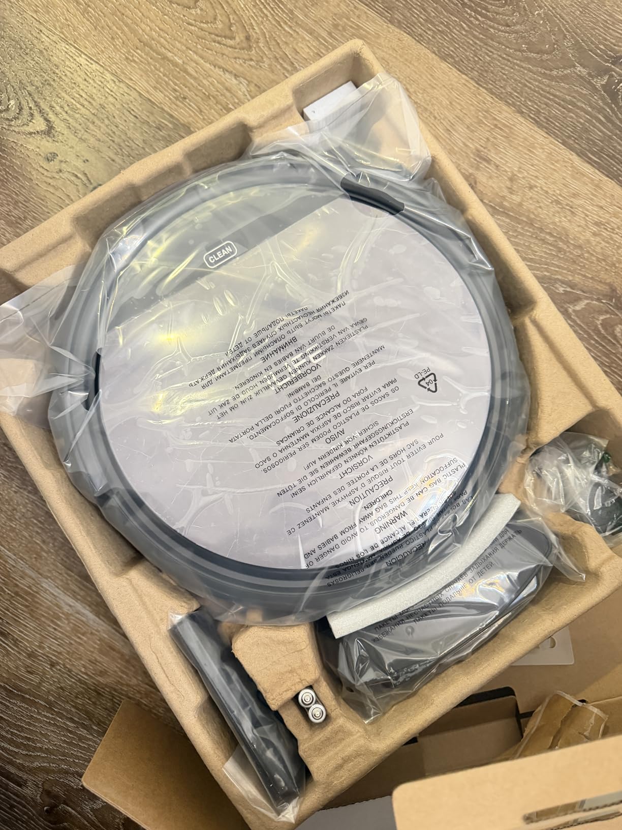 ILIFE V5s Max Robot Vacuum, 4000Pa Max Strong Suction customer photo 1