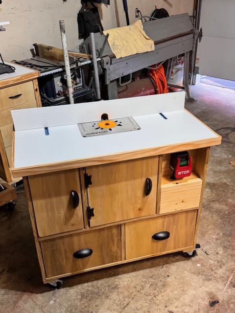 POWERTEC Benchtop Router Table with Steel Stand and Adjustable Fence – 24