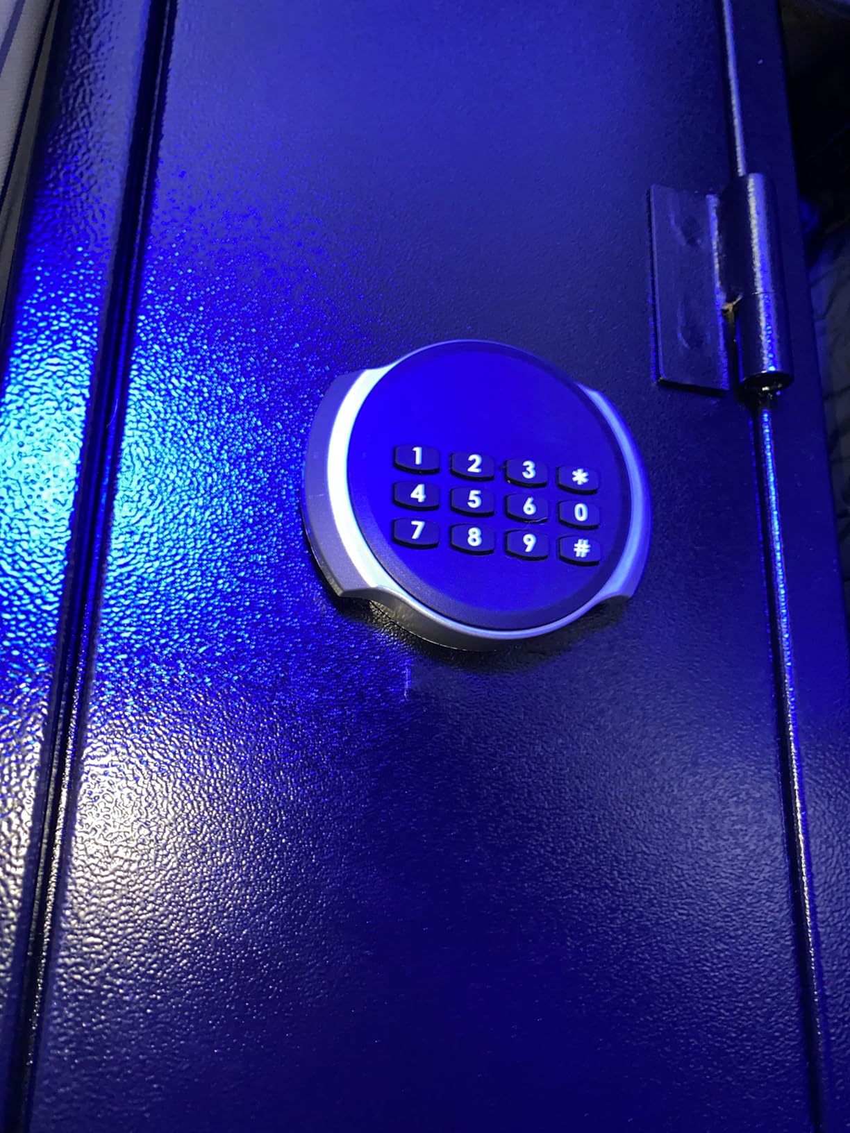 2-3 Gun Safe, safe for rifles and pistols, Digital Access Safe (02 - Black, 2-3 guns) customer photo 2