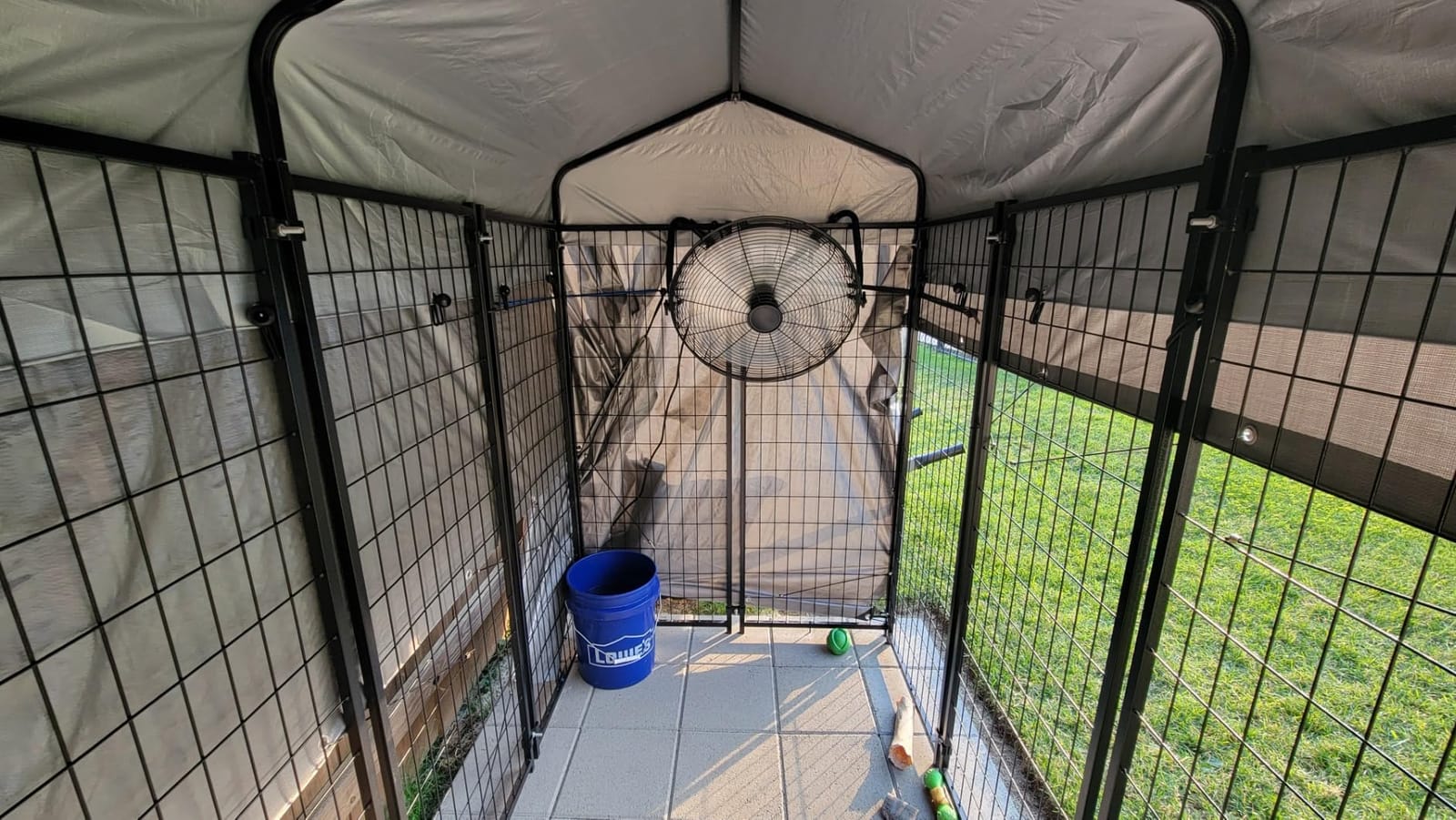 Large Dog Kennel Outside Expandable Outdoor Pet Pens Dogs Kennel Run Enclosure Animal Hutch Metal Coop Fence with Roof Cover customer photo 1
