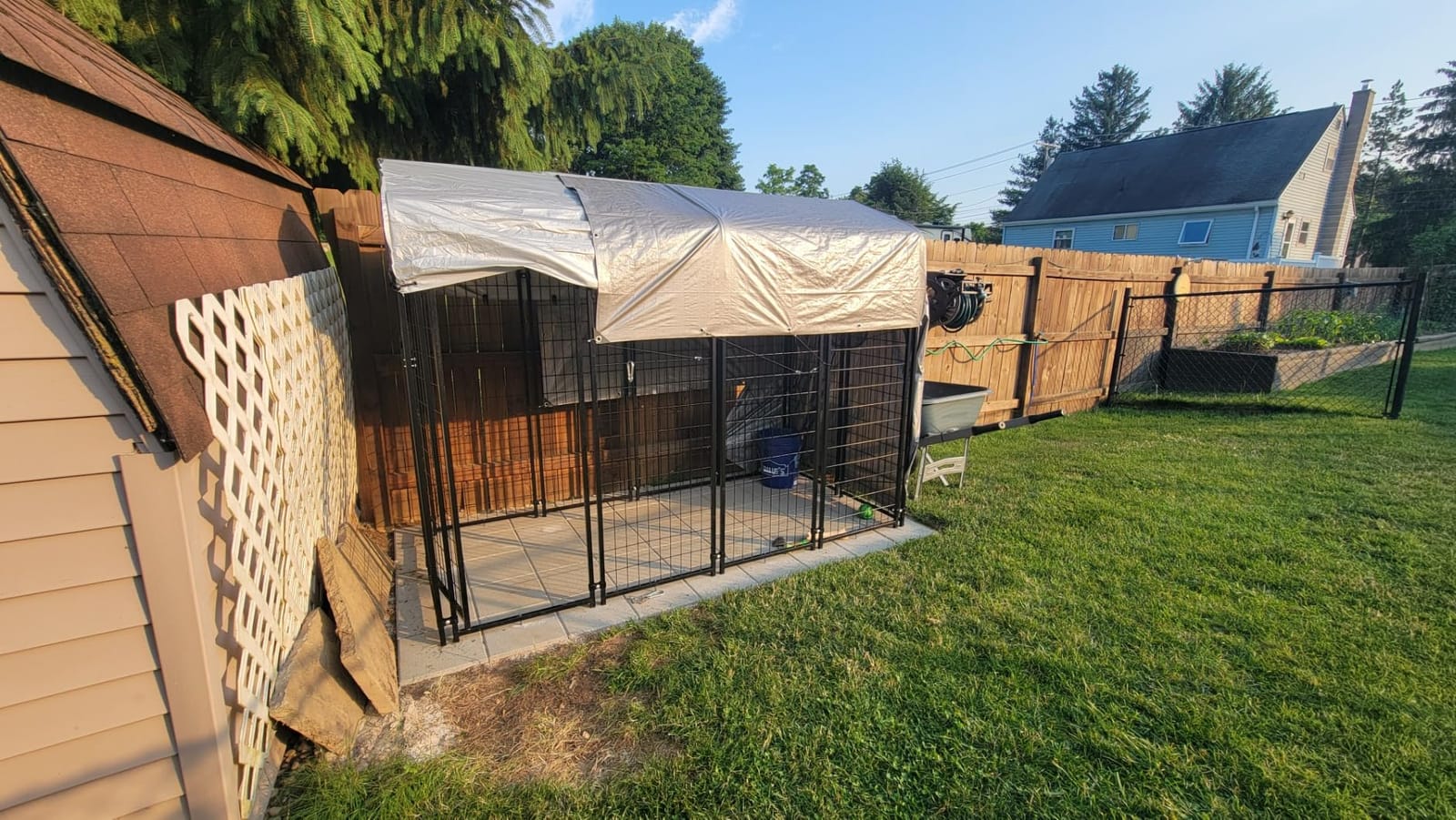Large Dog Kennel Outside Expandable Outdoor Pet Pens Dogs Kennel Run Enclosure Animal Hutch Metal Coop Fence with Roof Cover customer photo 2