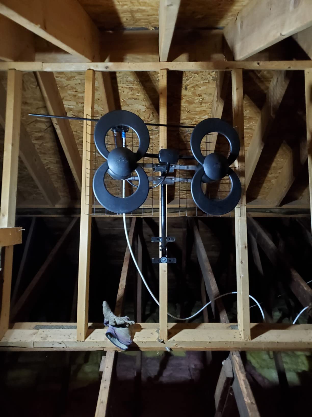 Antennas Direct ClearStream 4V Outdoor TV Antenna customer photo 2