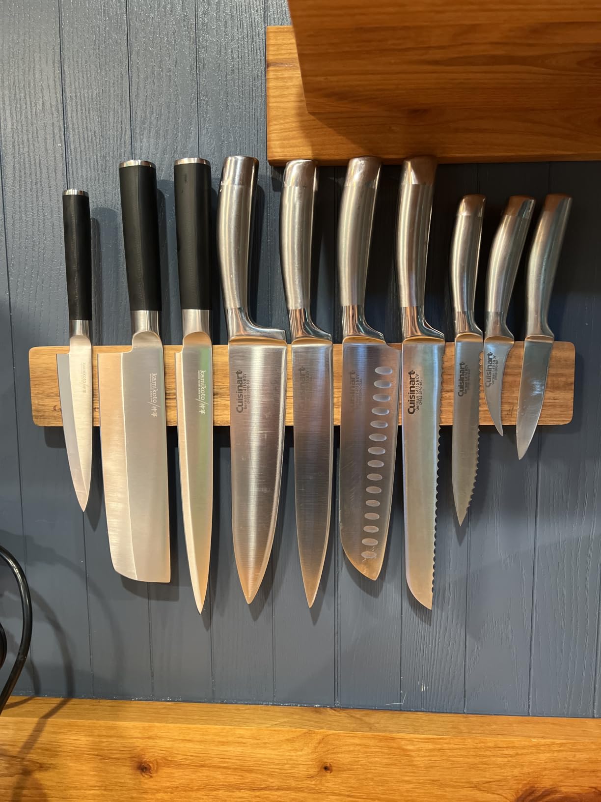 Gourmetop Magnetic Knife Holder for Wall 16”, Acacia Wood, No Drill Fridge customer photo 2