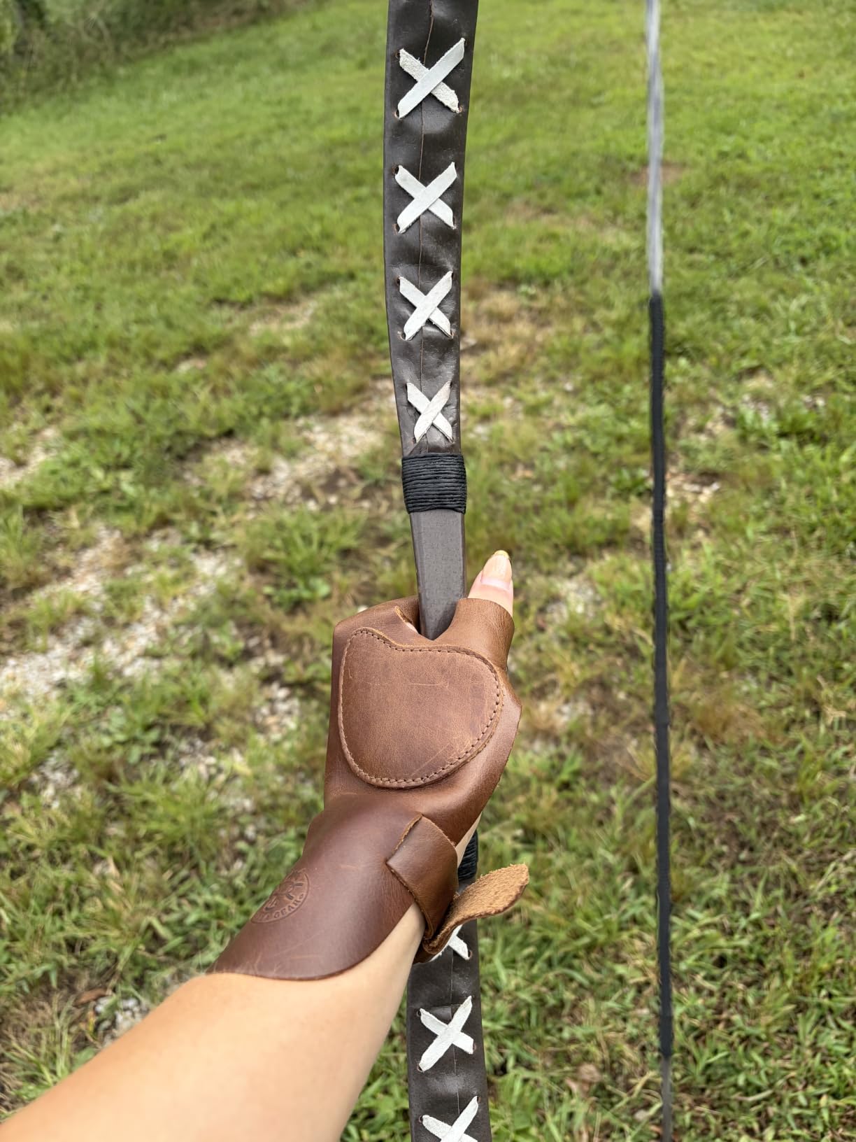 Reinforced Archery Shooting Glove, Hand Guard, Recurve Bow, Wrist and Finger Protector, Shooting Targeting, Cosplay, Full Grain Leather, Handmade customer photo 1