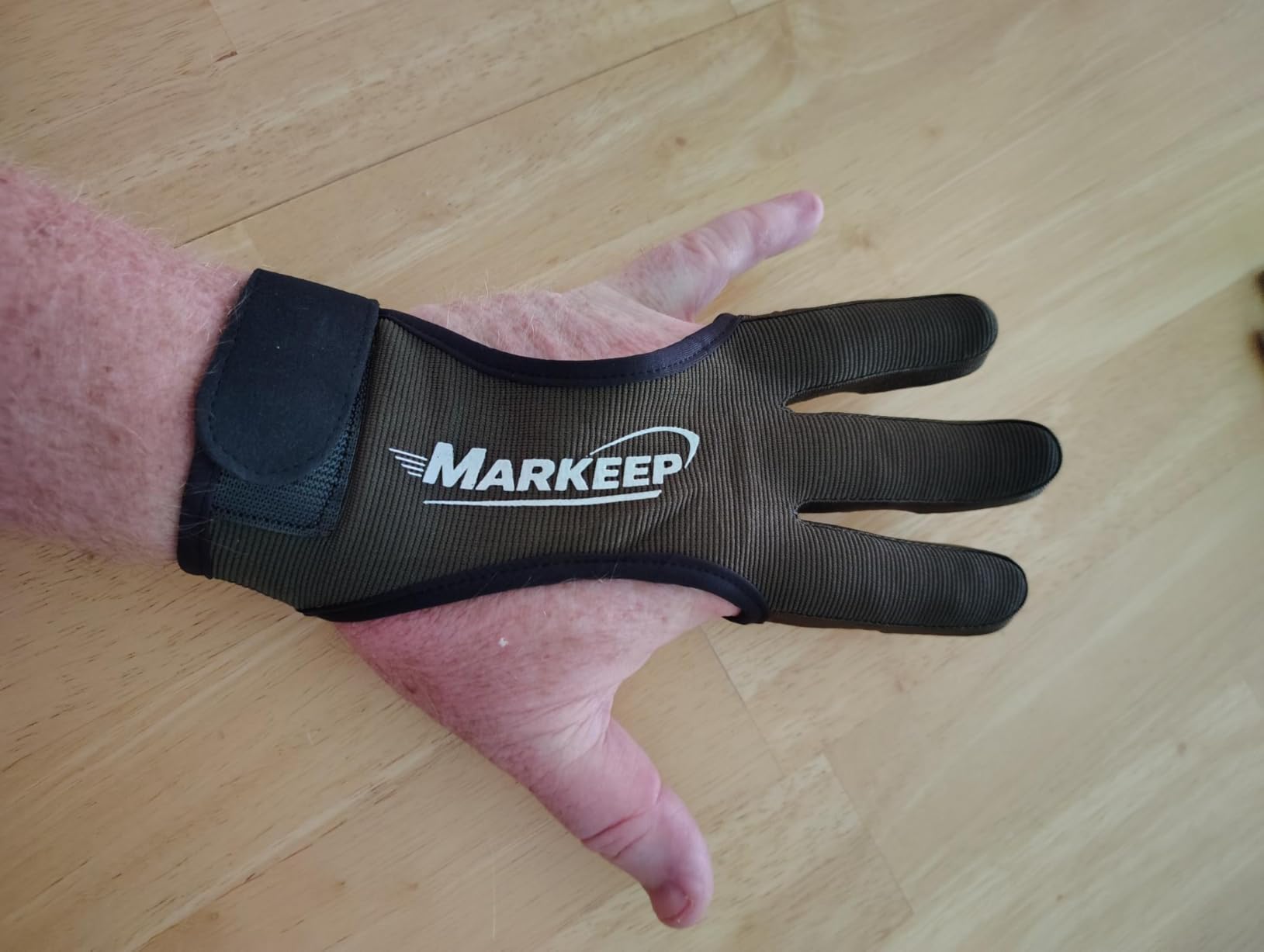 MARKEEP Archery Gloves 2 Packs, Shooting Hunting Three Finger Leather Guard customer photo 1