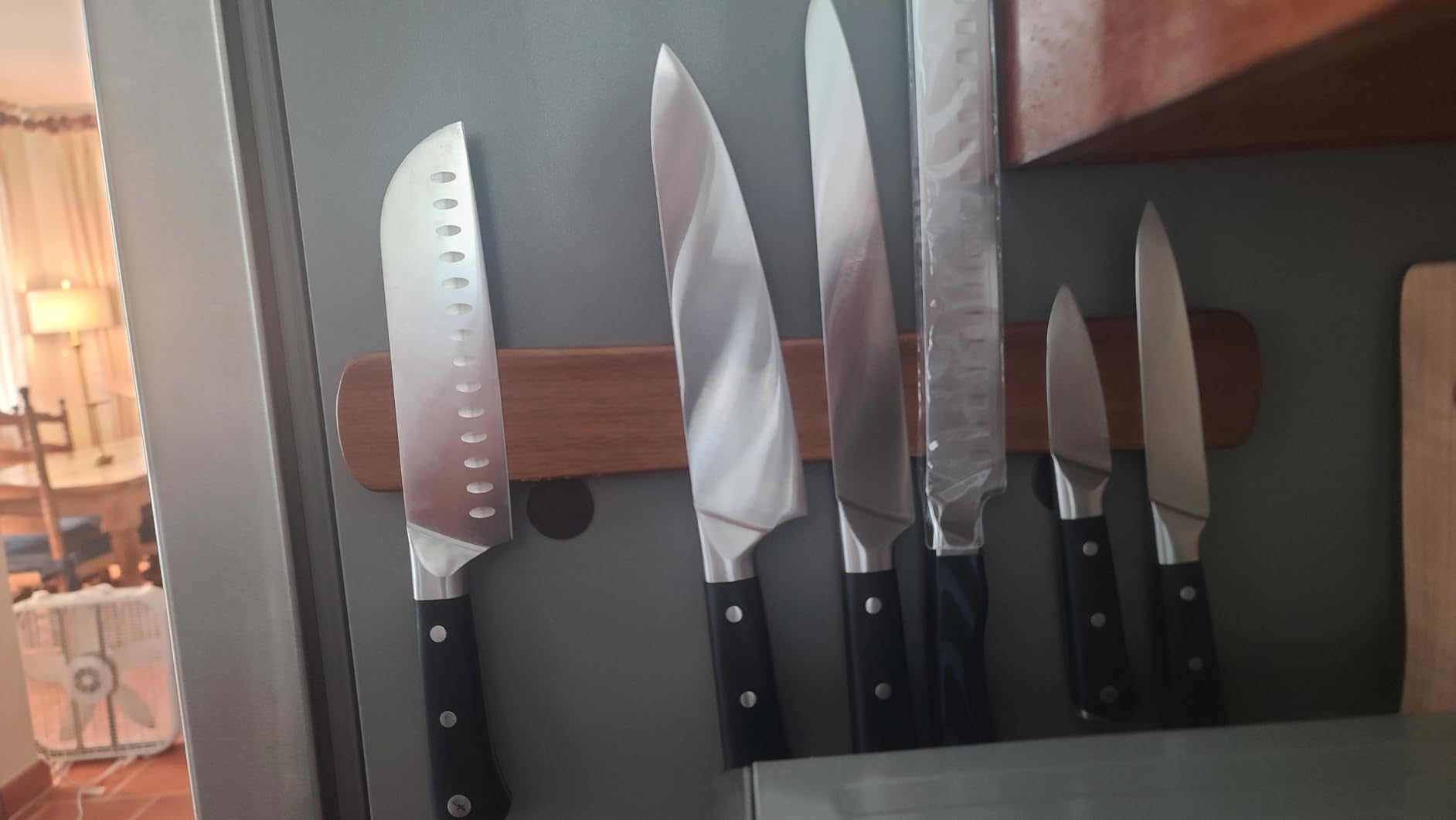 Magnetic Knife Holder, 16 Inch Acacia Wood Knife Strip for Wall or Fridge customer photo 2