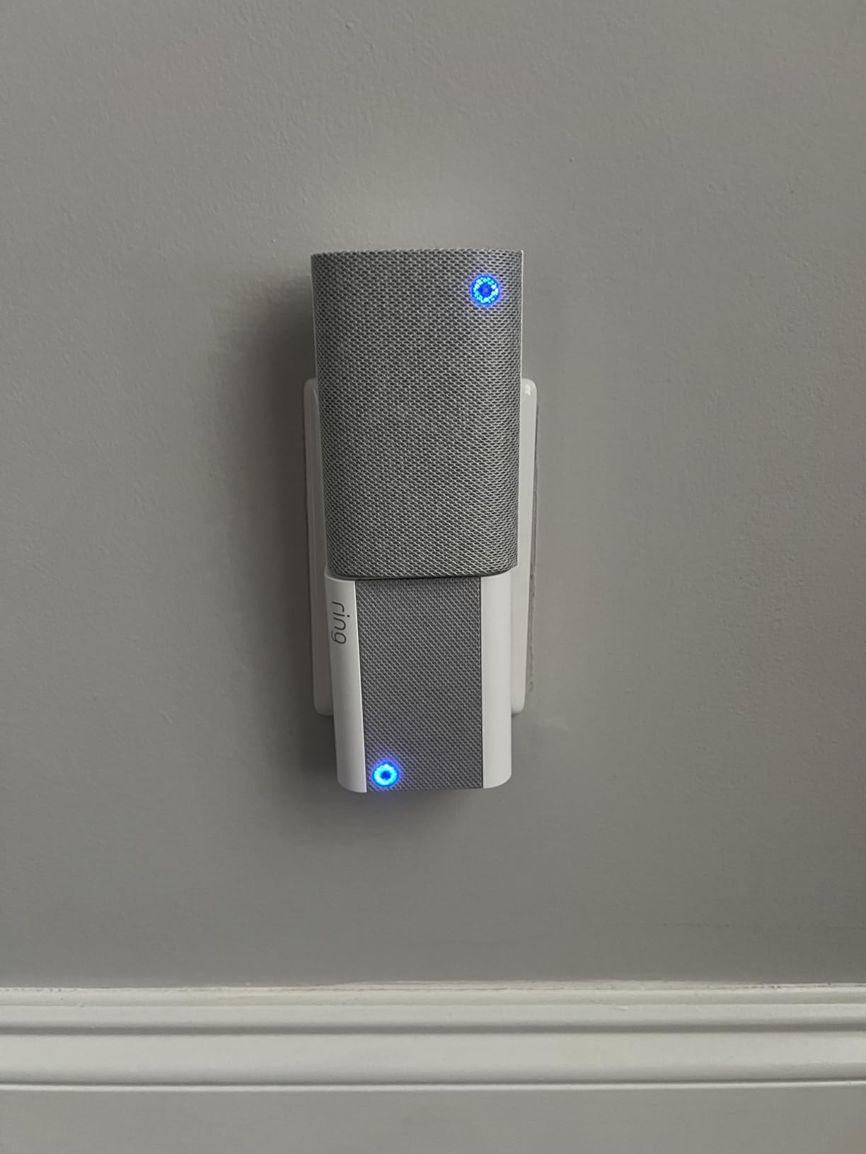 Ring Chime Plus (newest model) — Crisp, clear audio alerts for select Ring devices, built-in night-light, customizable tones, easy plug-in setup, White customer photo 1