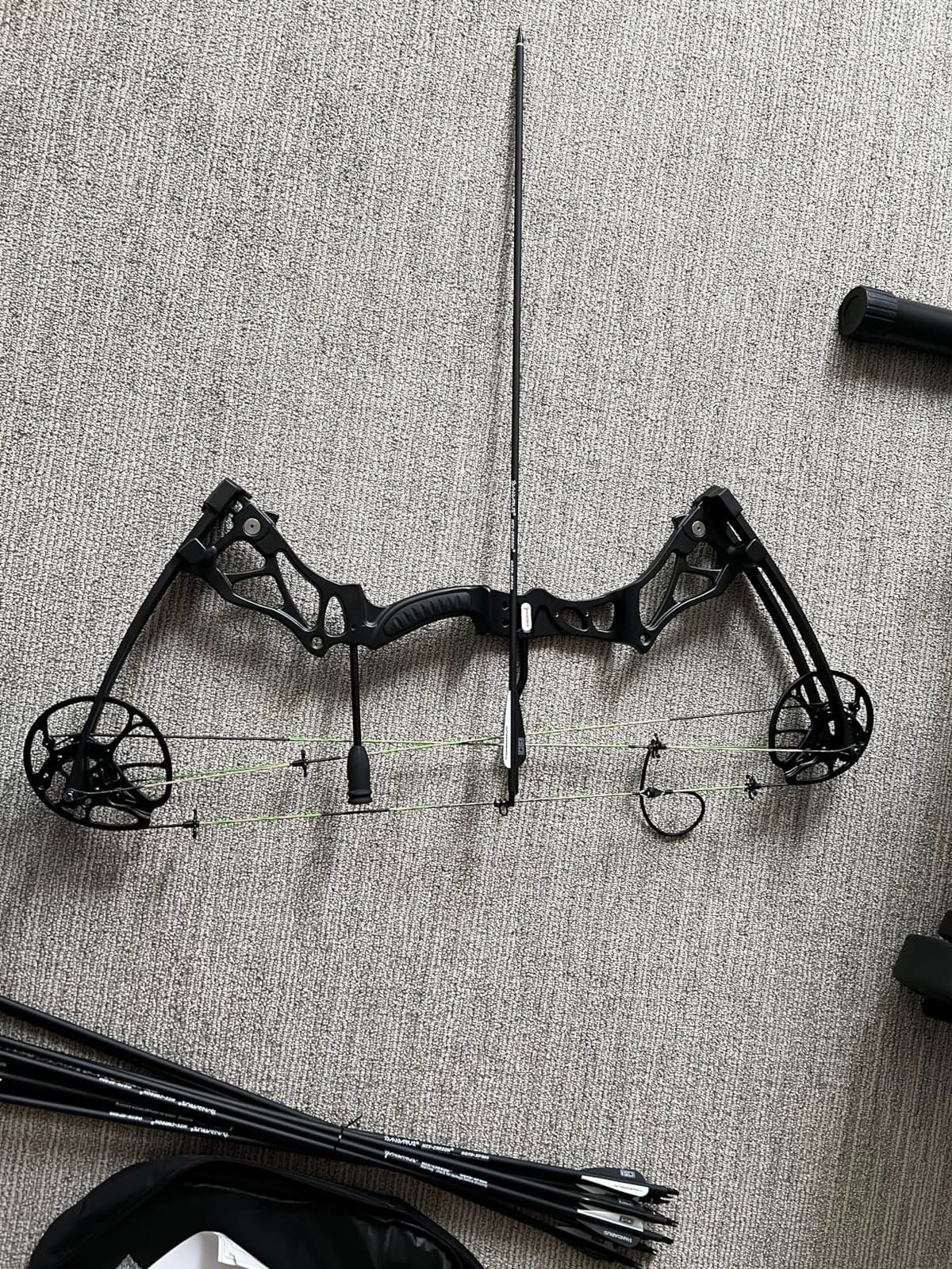 Compound Bow Package for Adults and Teens, 0-70 Lbs Draw Weight,23.5